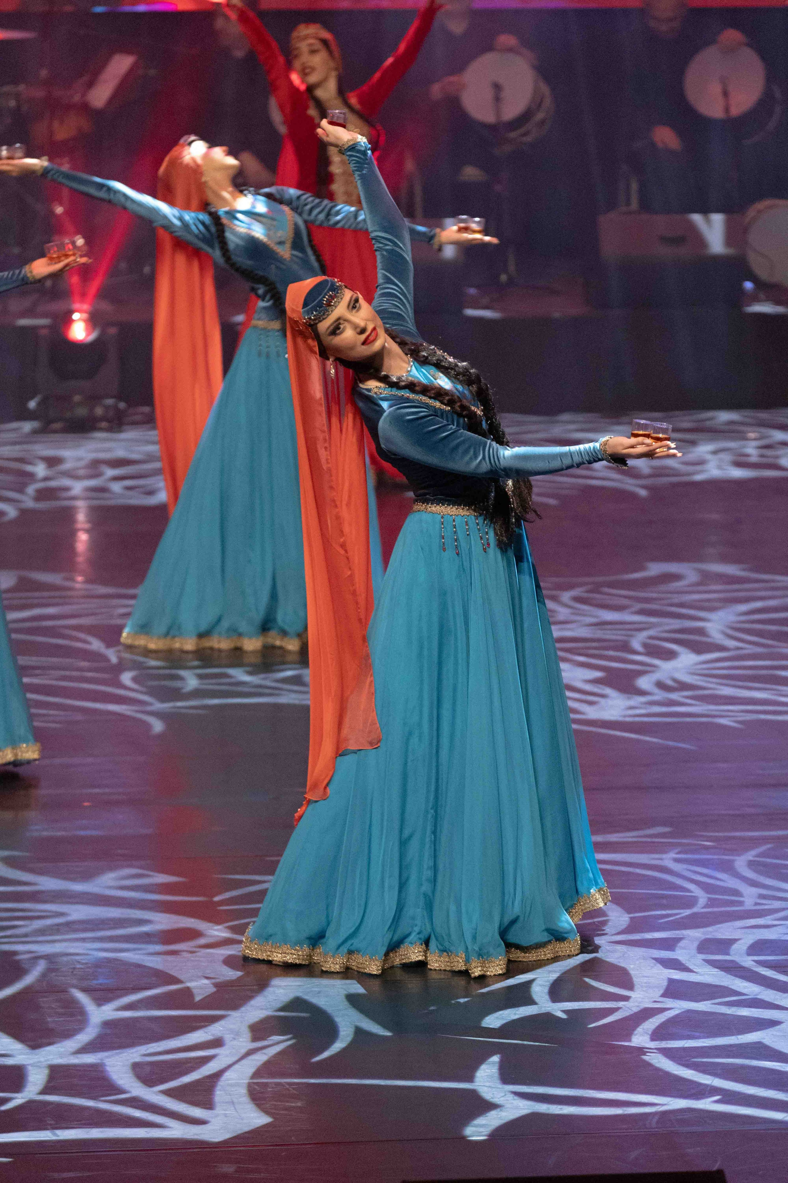 STATE DANCE ENSEMBLE. Wedding&Event photographer Ismail Rzayev in Baku