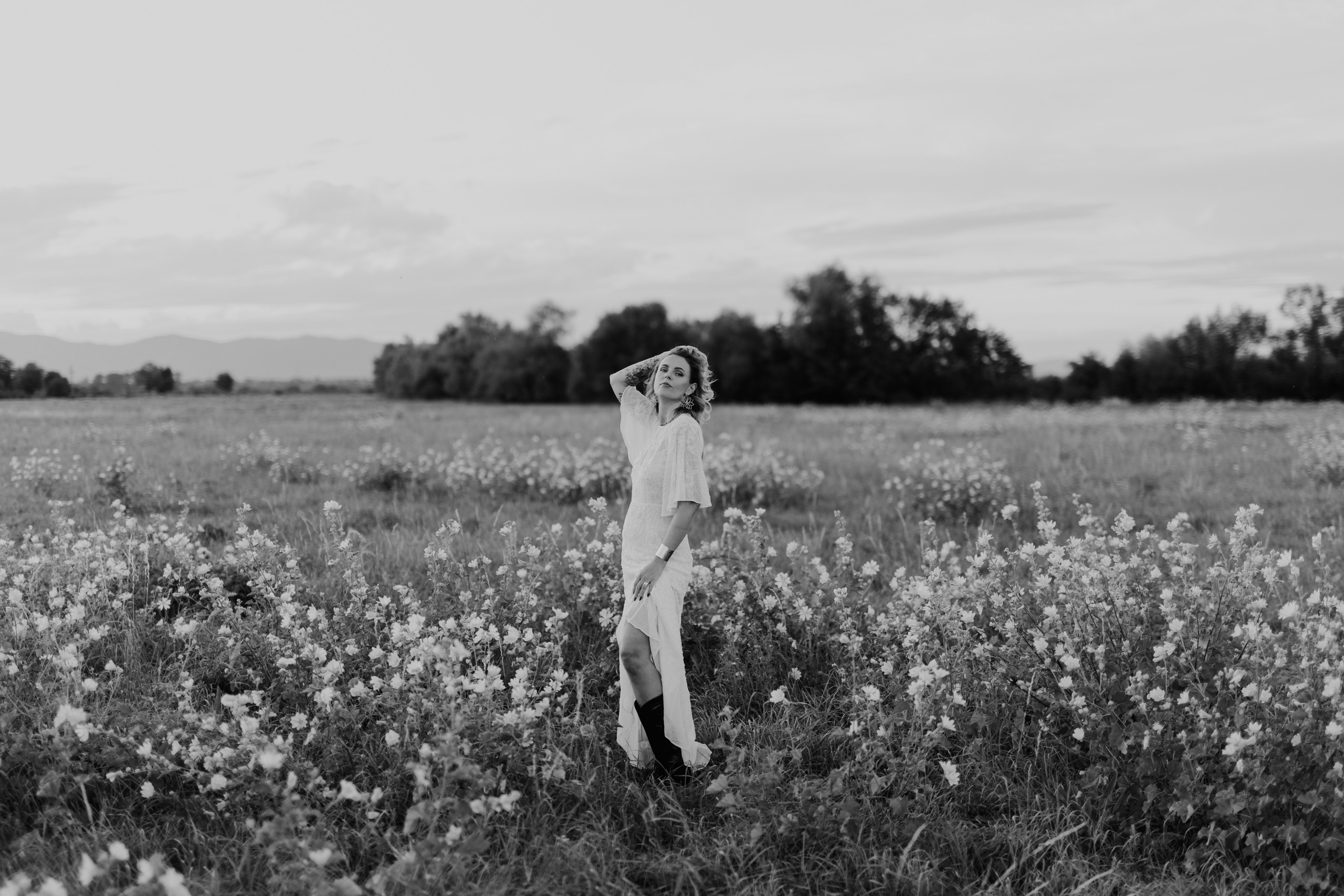 Mara — Portrait. Main