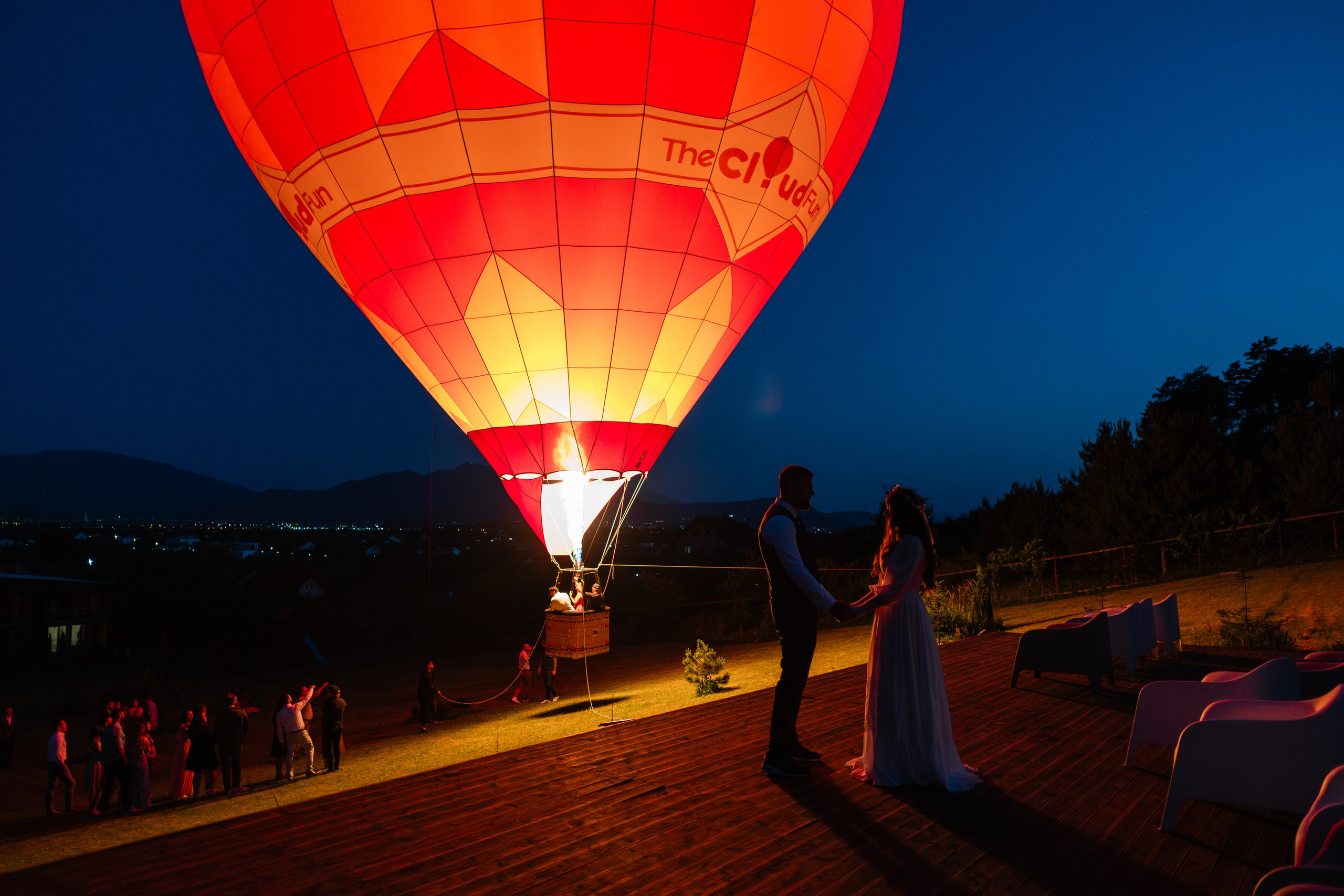 Flori & Cosmin. Main