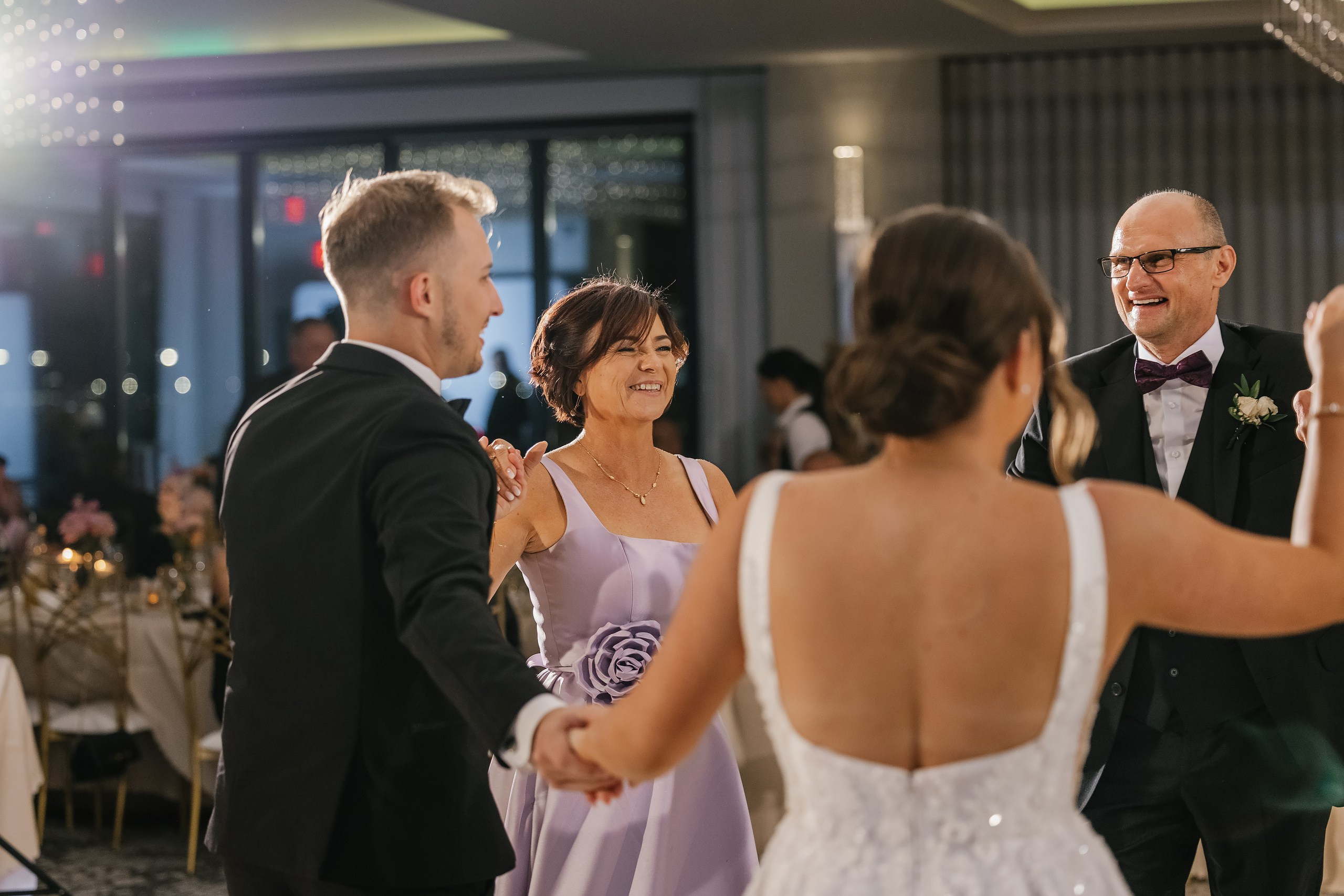 09.06.2025 Wedding. Wedding family event photographer in Chicago Nick Yushevich