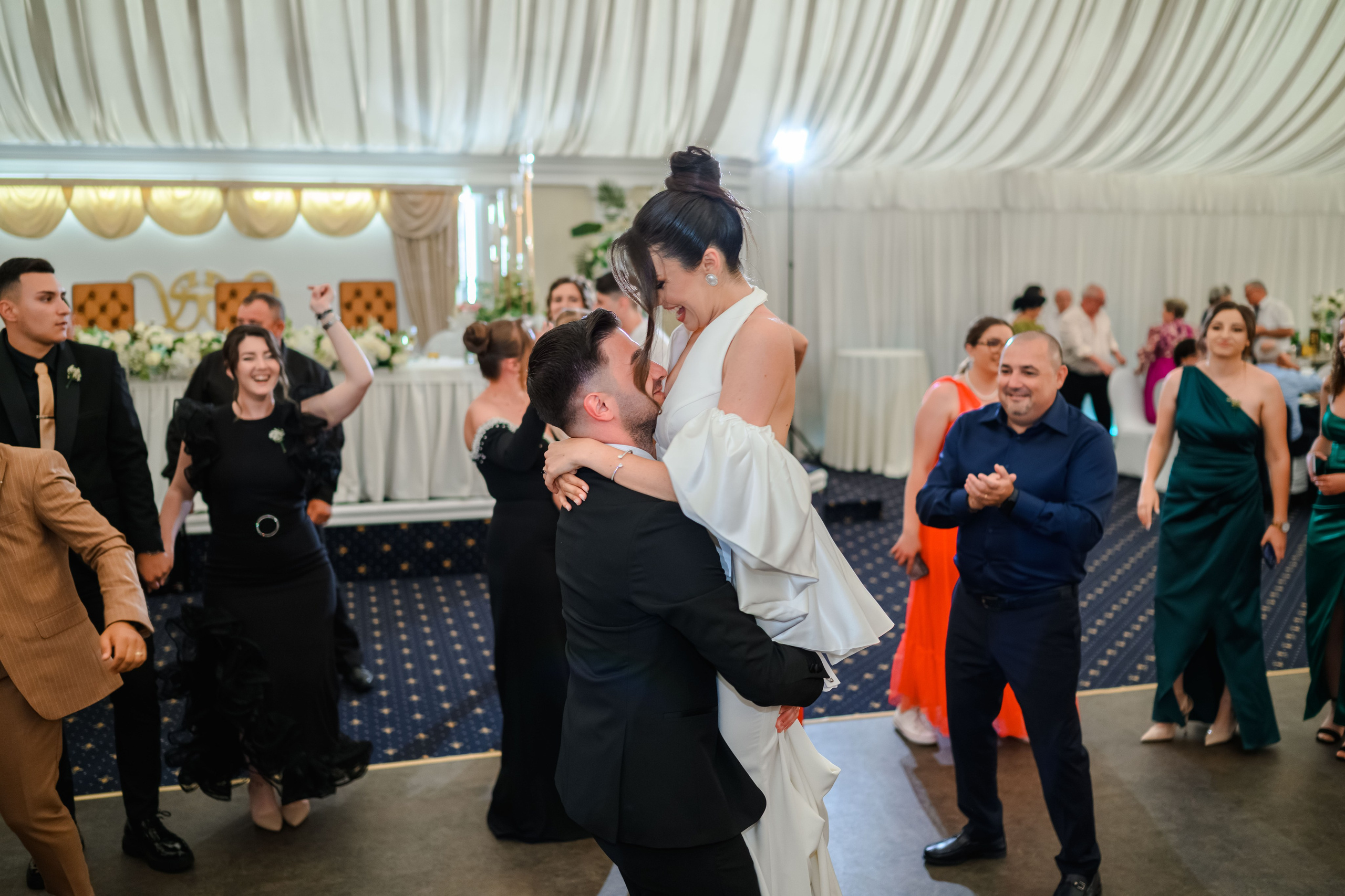 Sebastian & Adelina. Erik Bagy | Fotograf de Nuntă