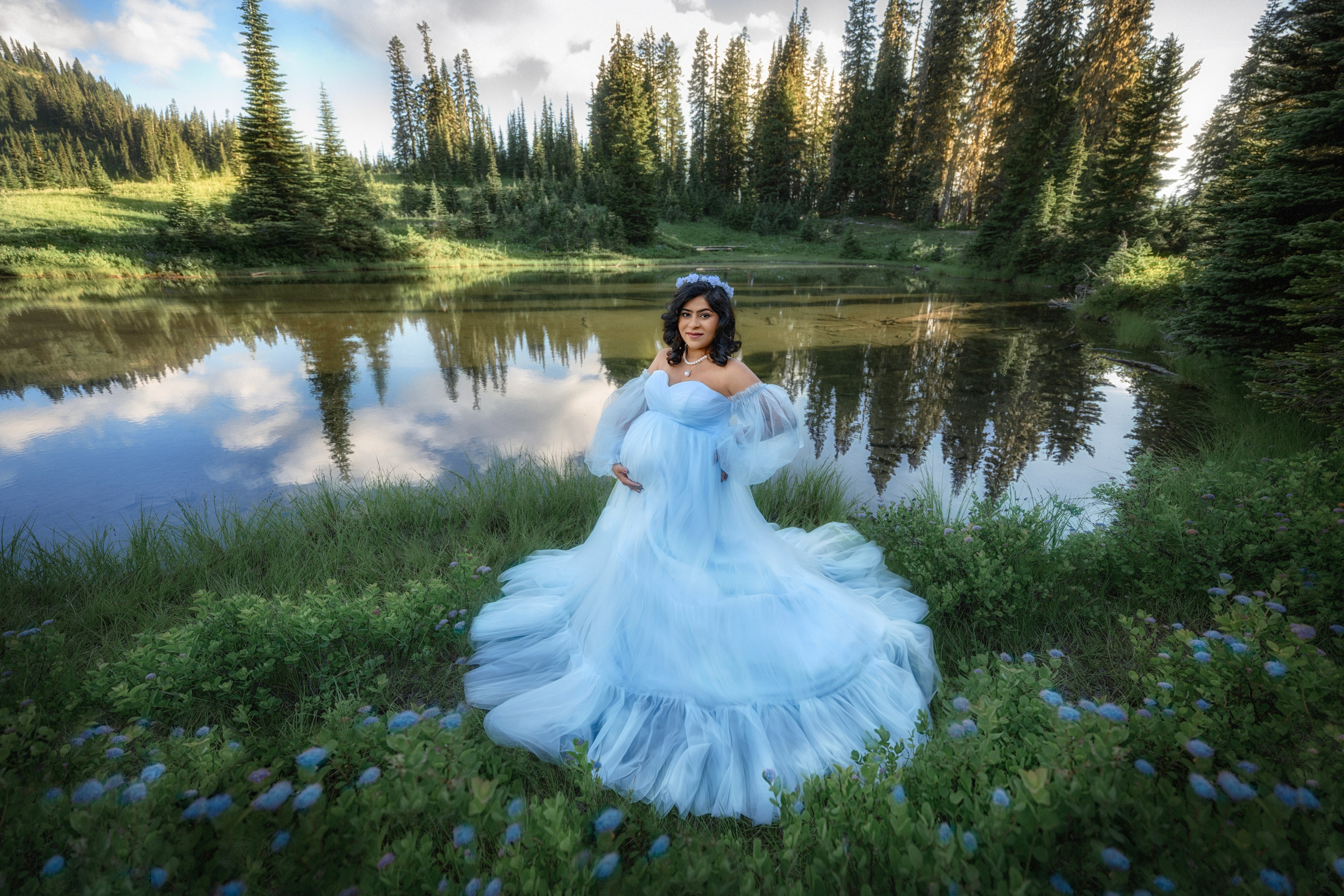 Megha. Wedding & family photography in Seattle area. Helen Michelle photographer