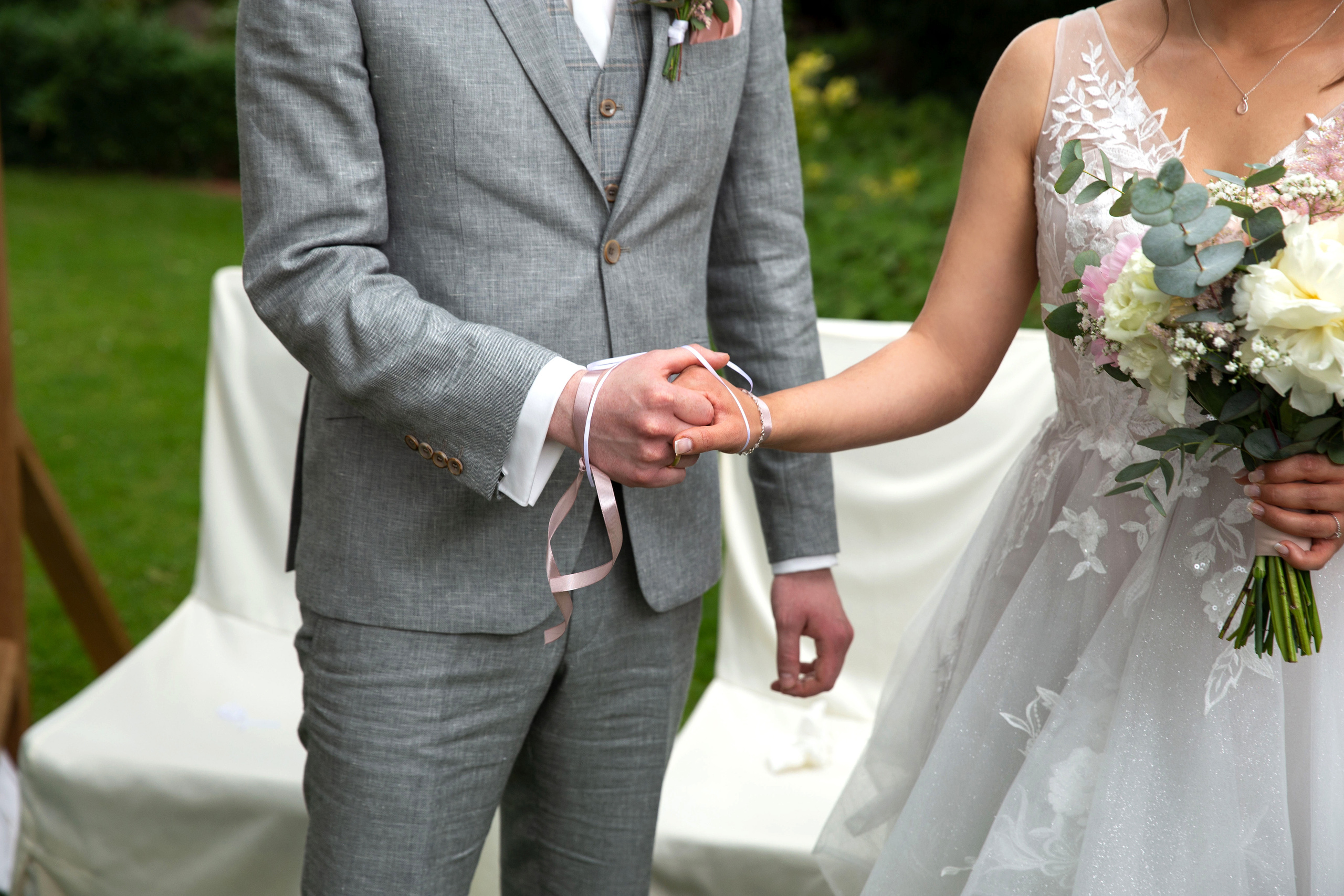 Valeria & Fabian/Freie Trauung. Fotografin und Videografin im Raum Osnabrück und Emsland Alla