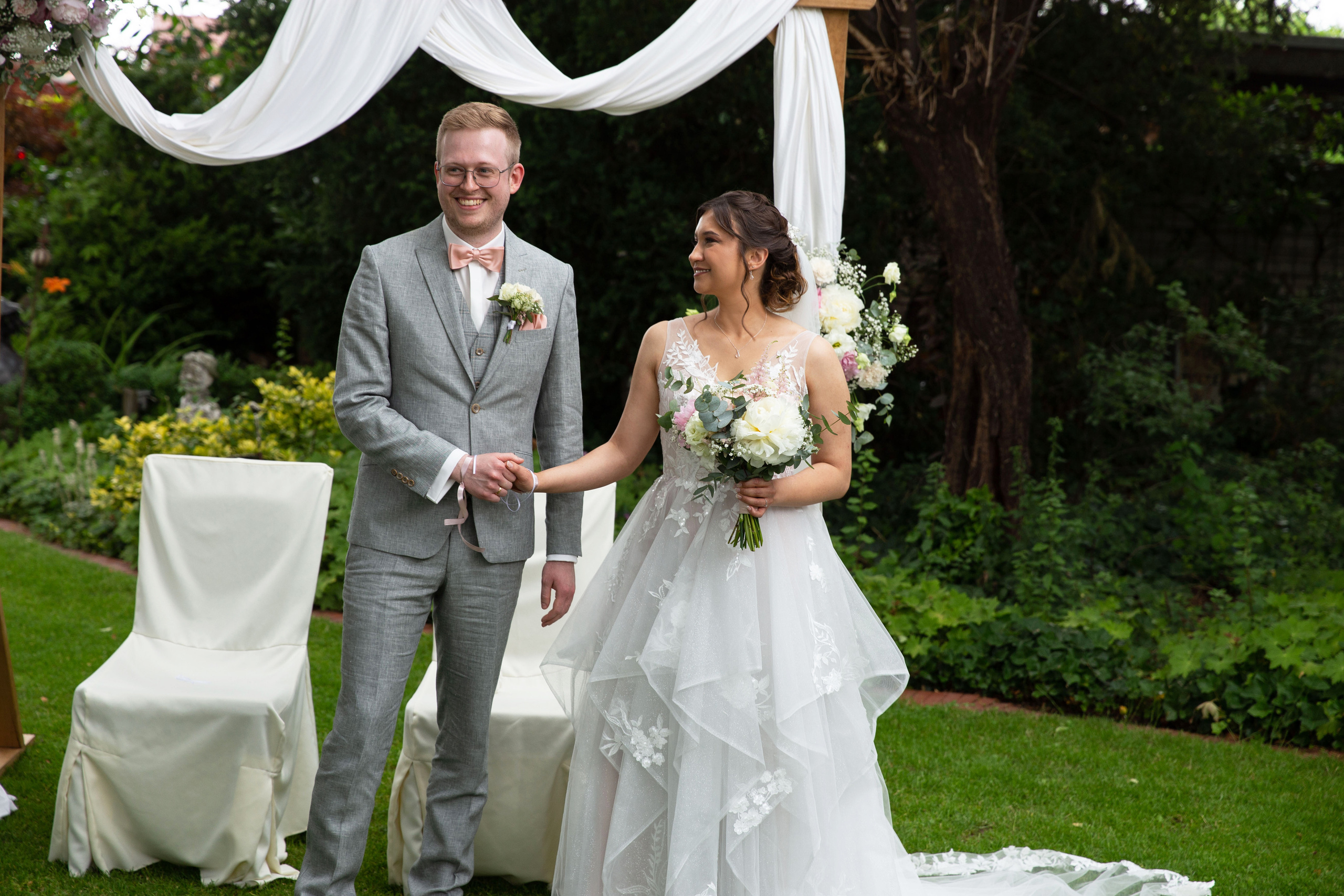 Valeria & Fabian/Freie Trauung. Fotografin und Videografin im Raum Osnabrück und Emsland Alla