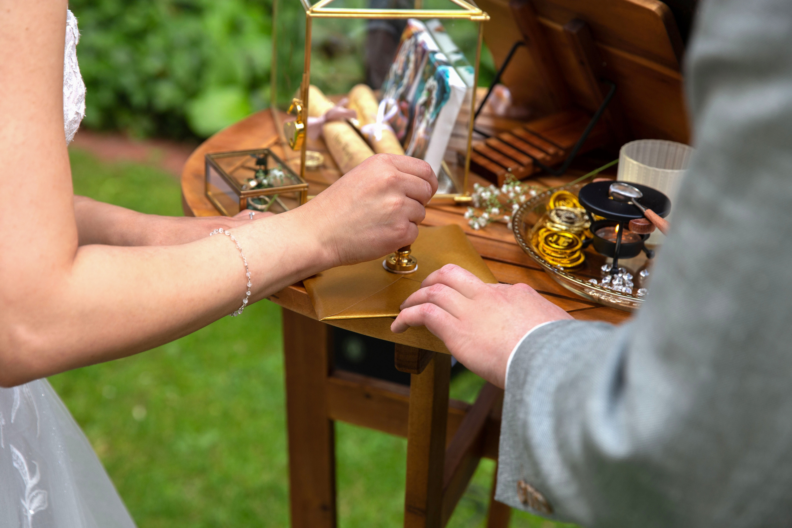 Valeria & Fabian/Freie Trauung. Fotografin und Videografin im Raum Osnabrück und Emsland Alla