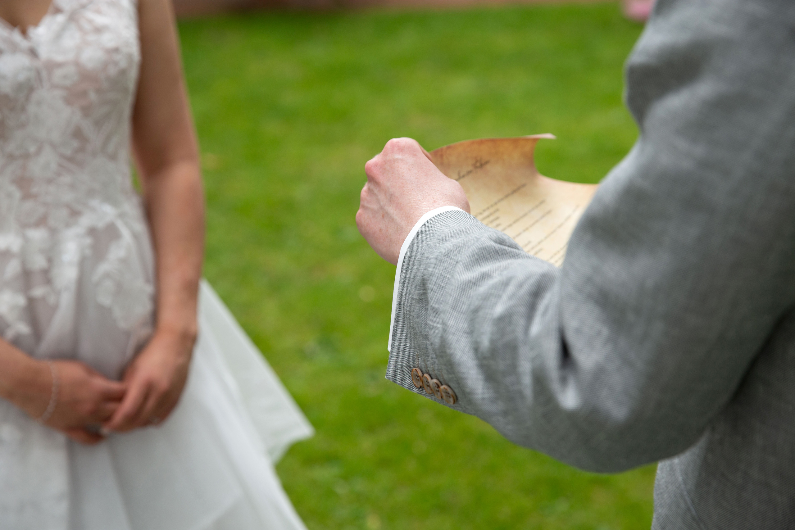 Valeria & Fabian/Freie Trauung. Fotografin und Videografin im Raum Osnabrück und Emsland Alla