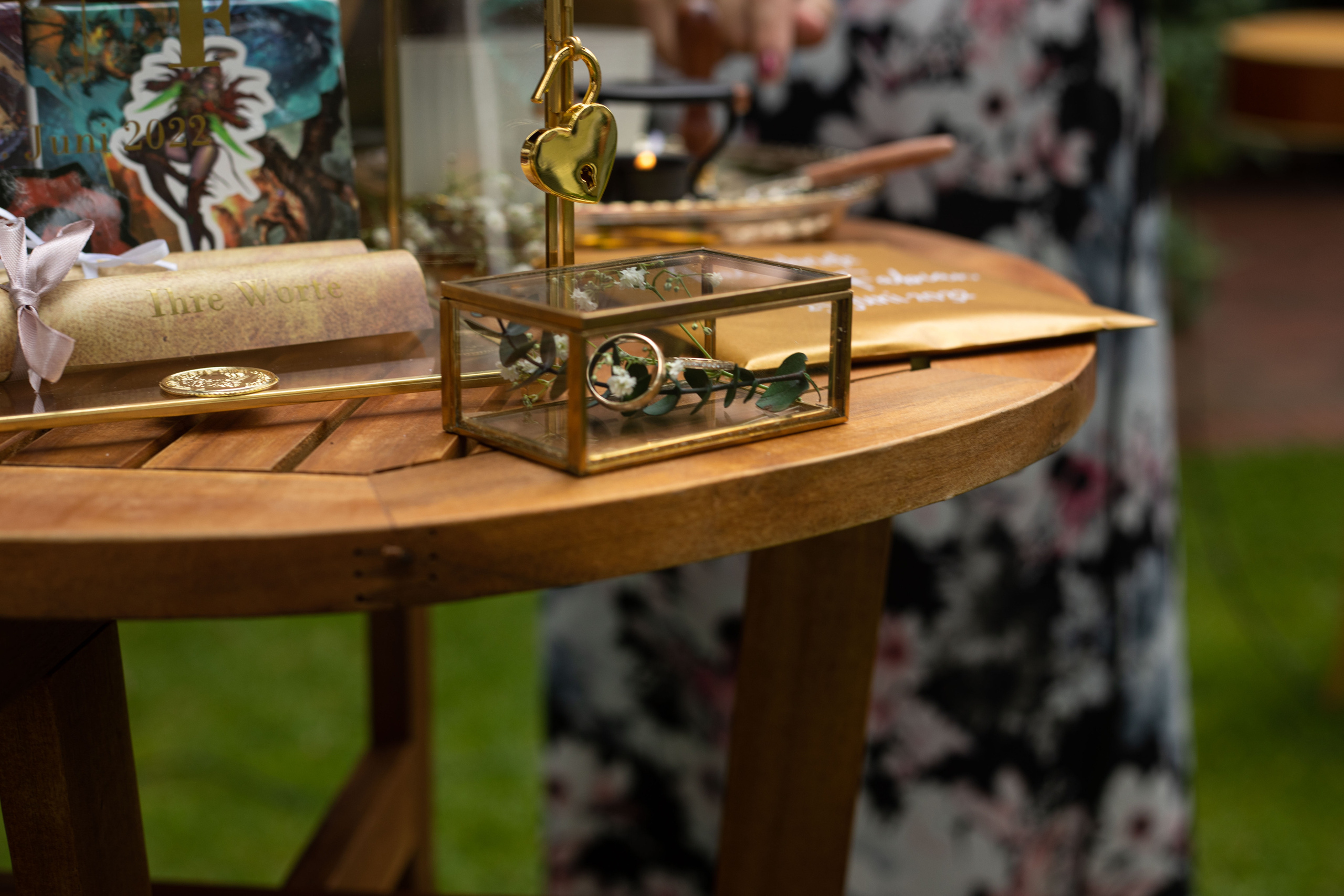 Valeria & Fabian/Freie Trauung. Fotografin und Videografin im Raum Osnabrück und Emsland Alla