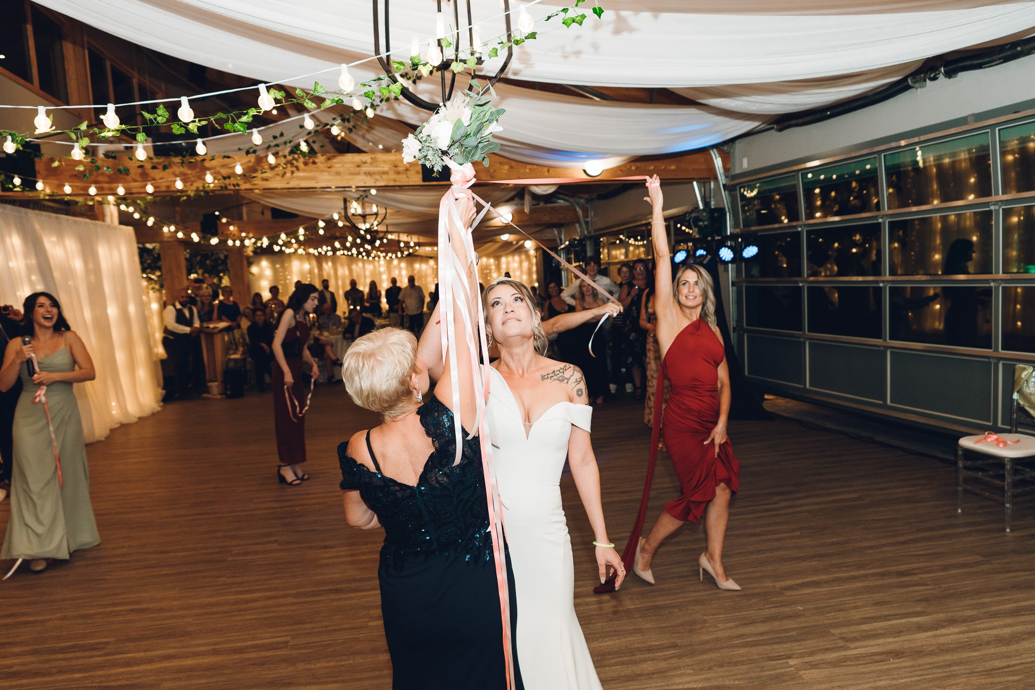 Wedding in a Bragg Creek, Alberta