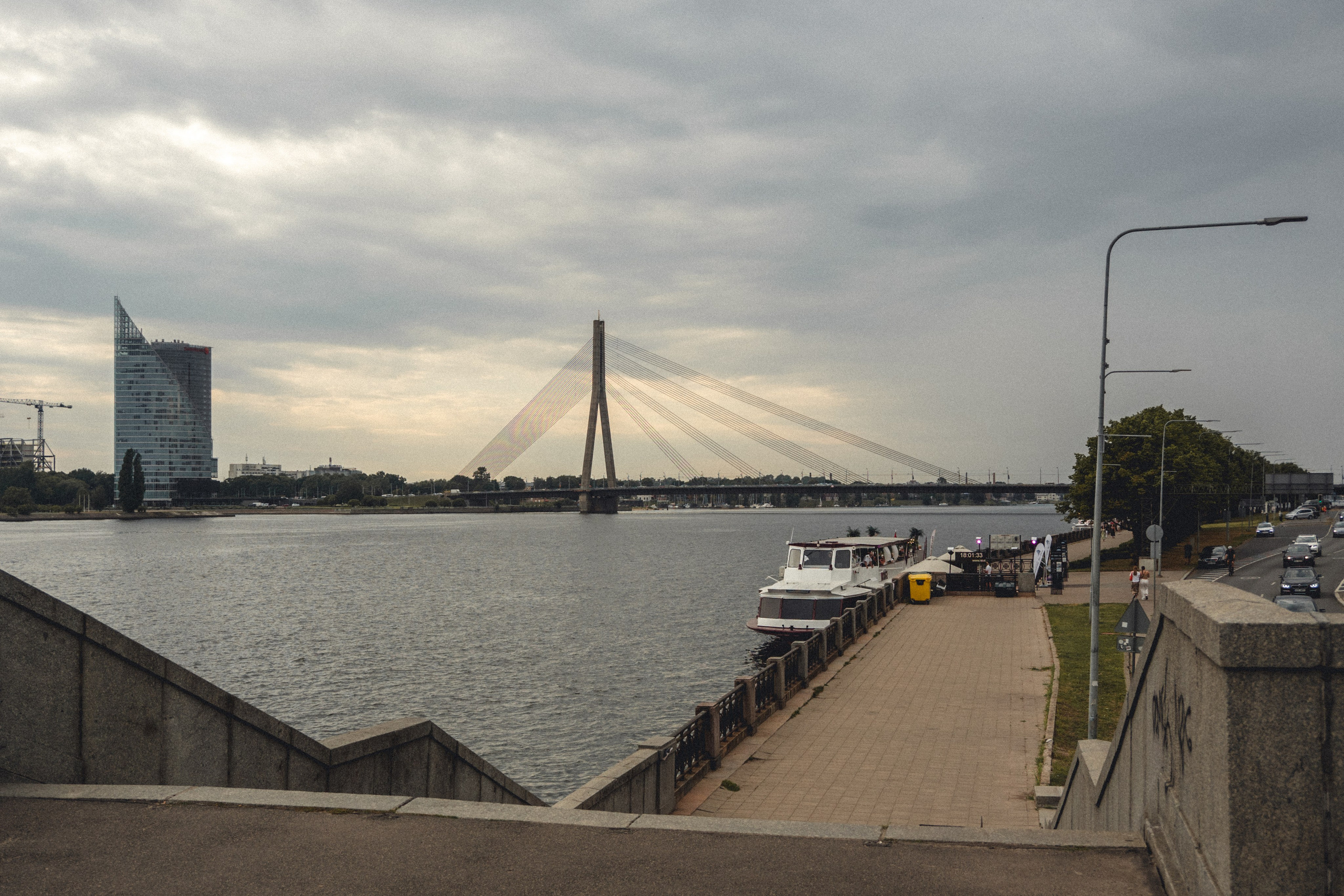 Voyage à Riga. Photographe sur Cote d’Azur. Portraits de familles, couples, enfants, événements