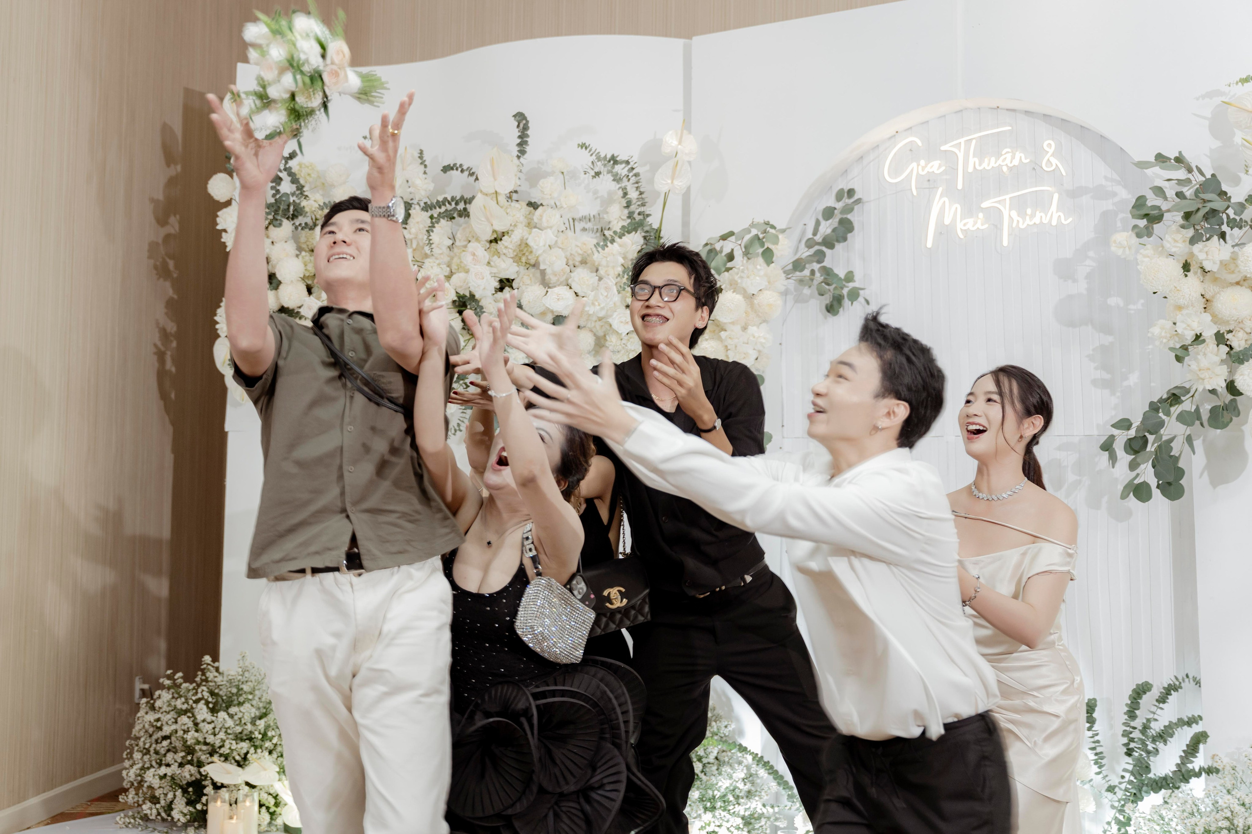 THUAN & TRINH. WEDDING PHOTOGRAPHER IN VIETNAM