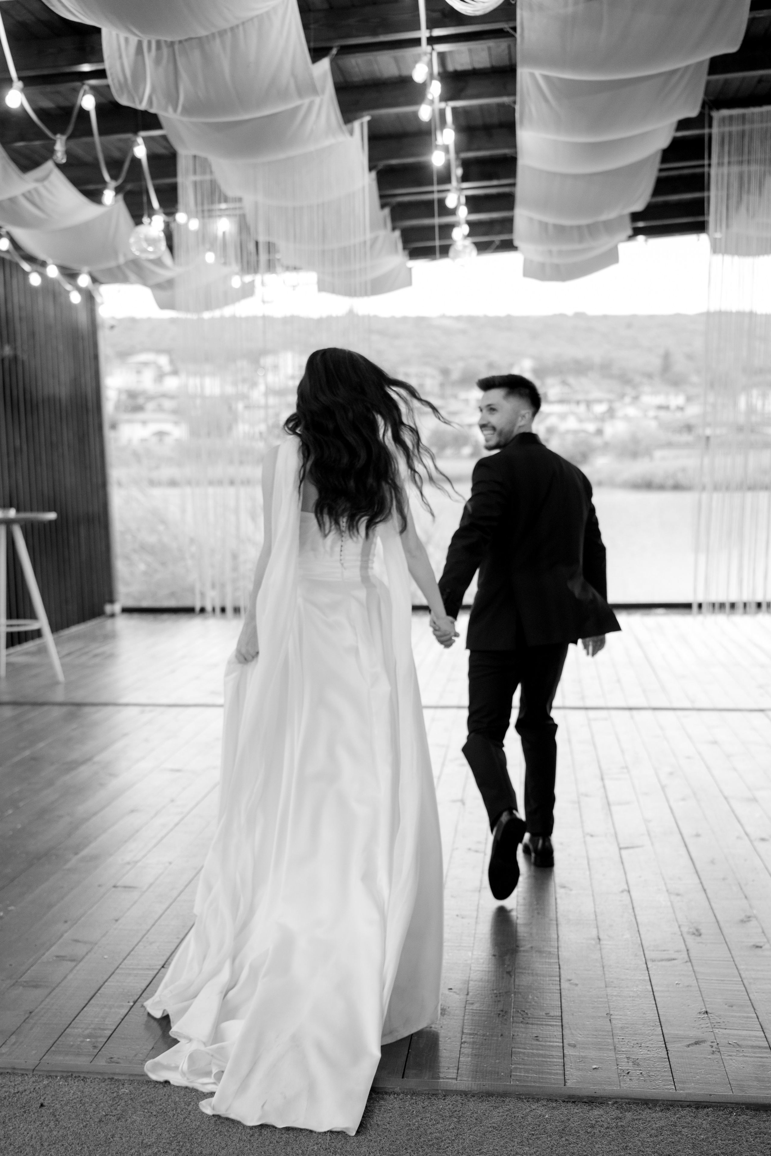 Alina + Gabriel | Liria. Proud Vision Weddings | Wedding Photography & Films — Servicii profesionale Foto Video Nunta Iasi