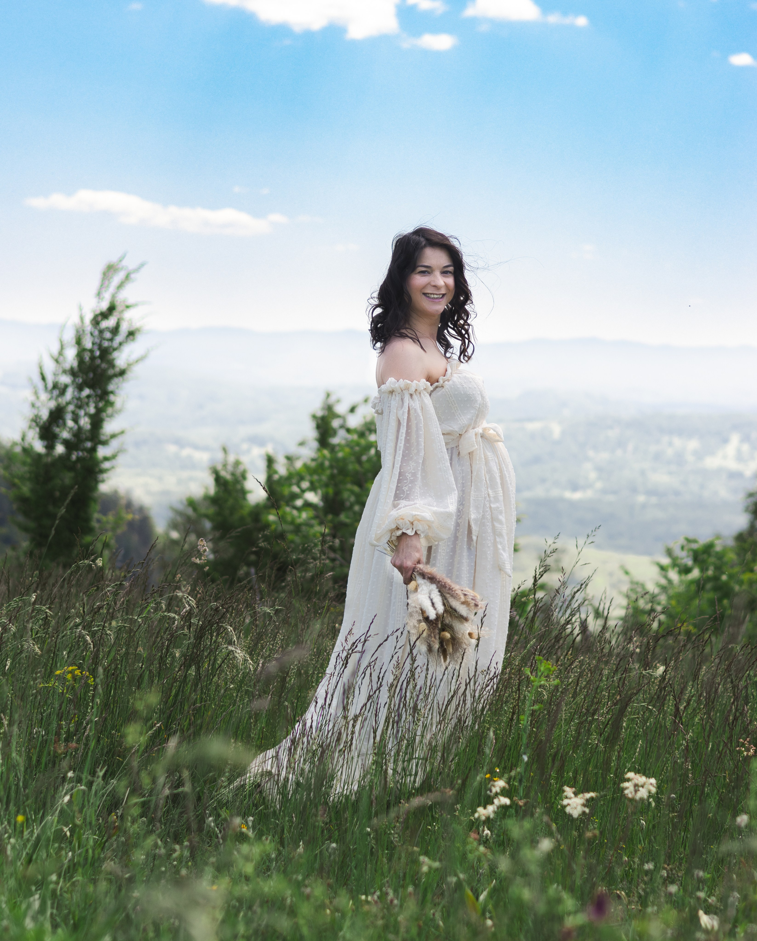 Aniela Petreanu. Alutza Visuals