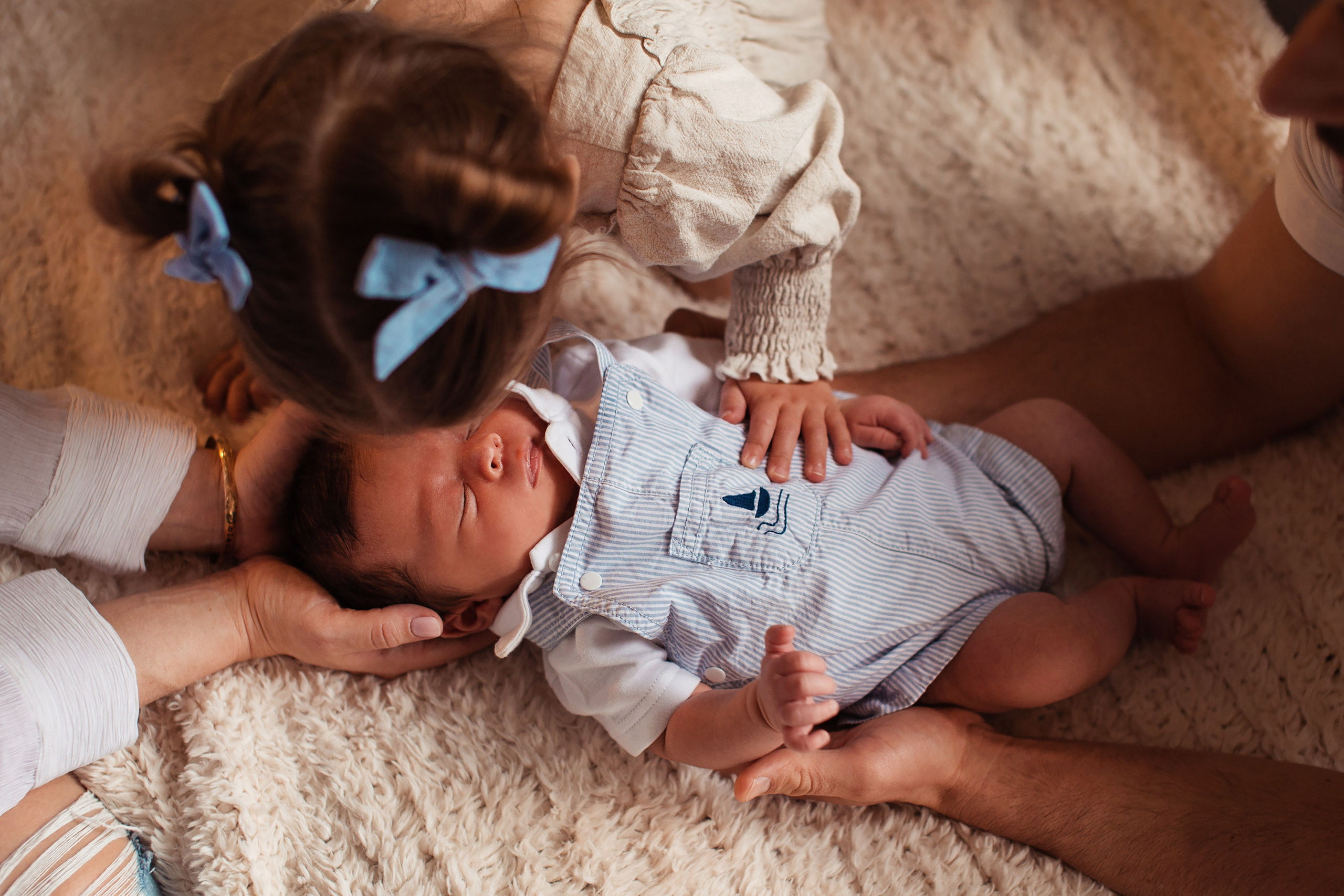 Glenn, Brianna, Joylyn & Emmett. Wedding & elopement photographer Viktoriya Kravtsov. Las Vegas