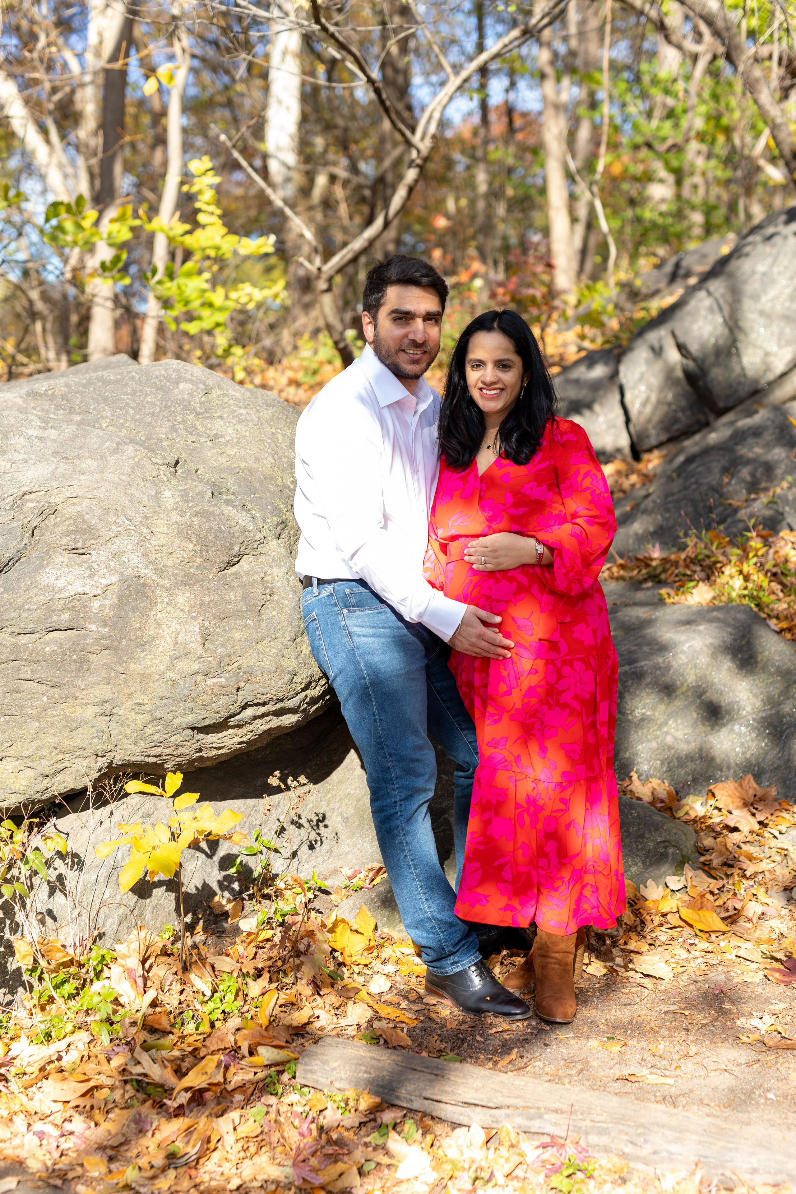 Central Park Maternity Portraits. Family, lifestyle, and commercial photography in New York and New Jersey