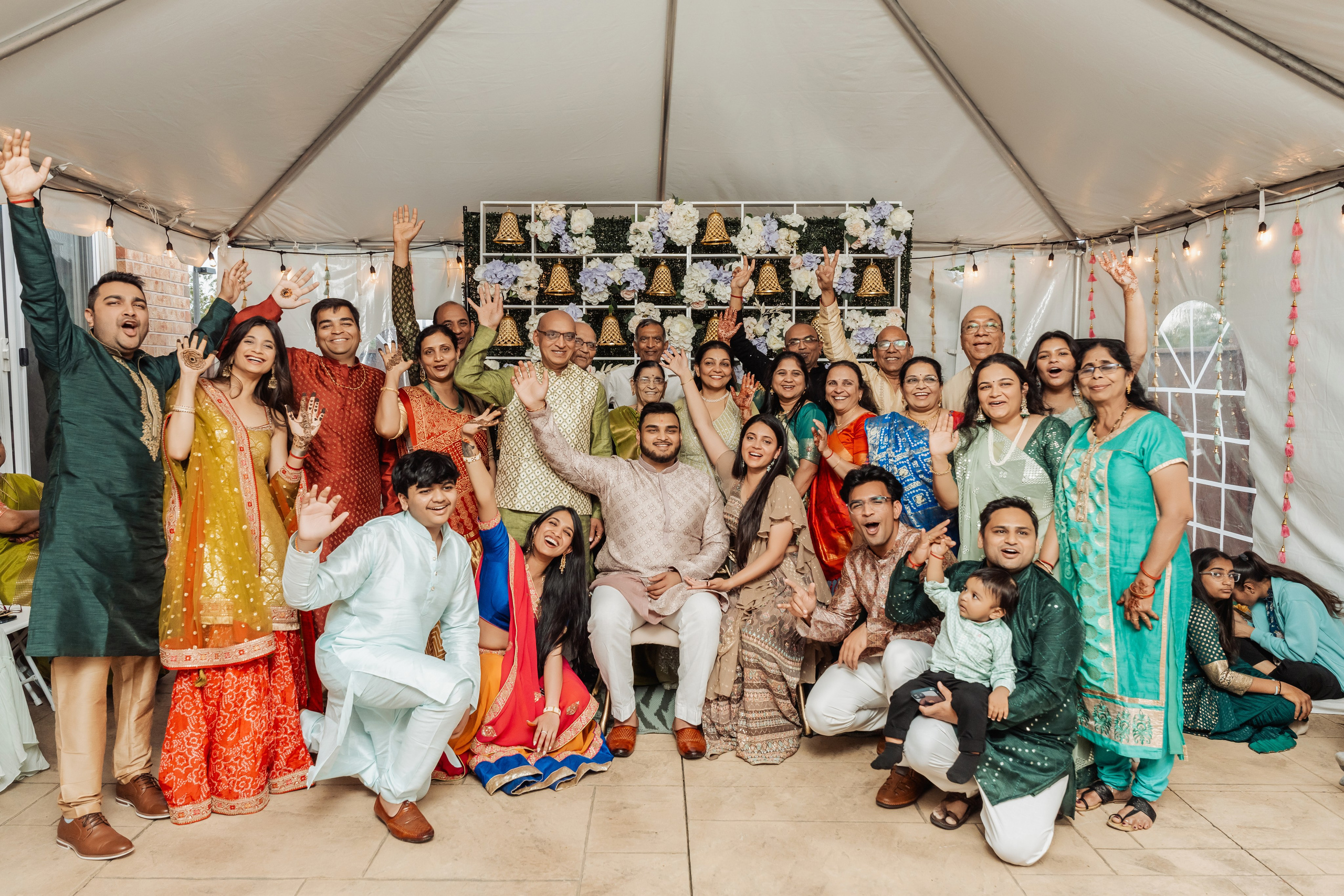 Darshil & Shailja. Wedding Photographer & Cinematographer studios