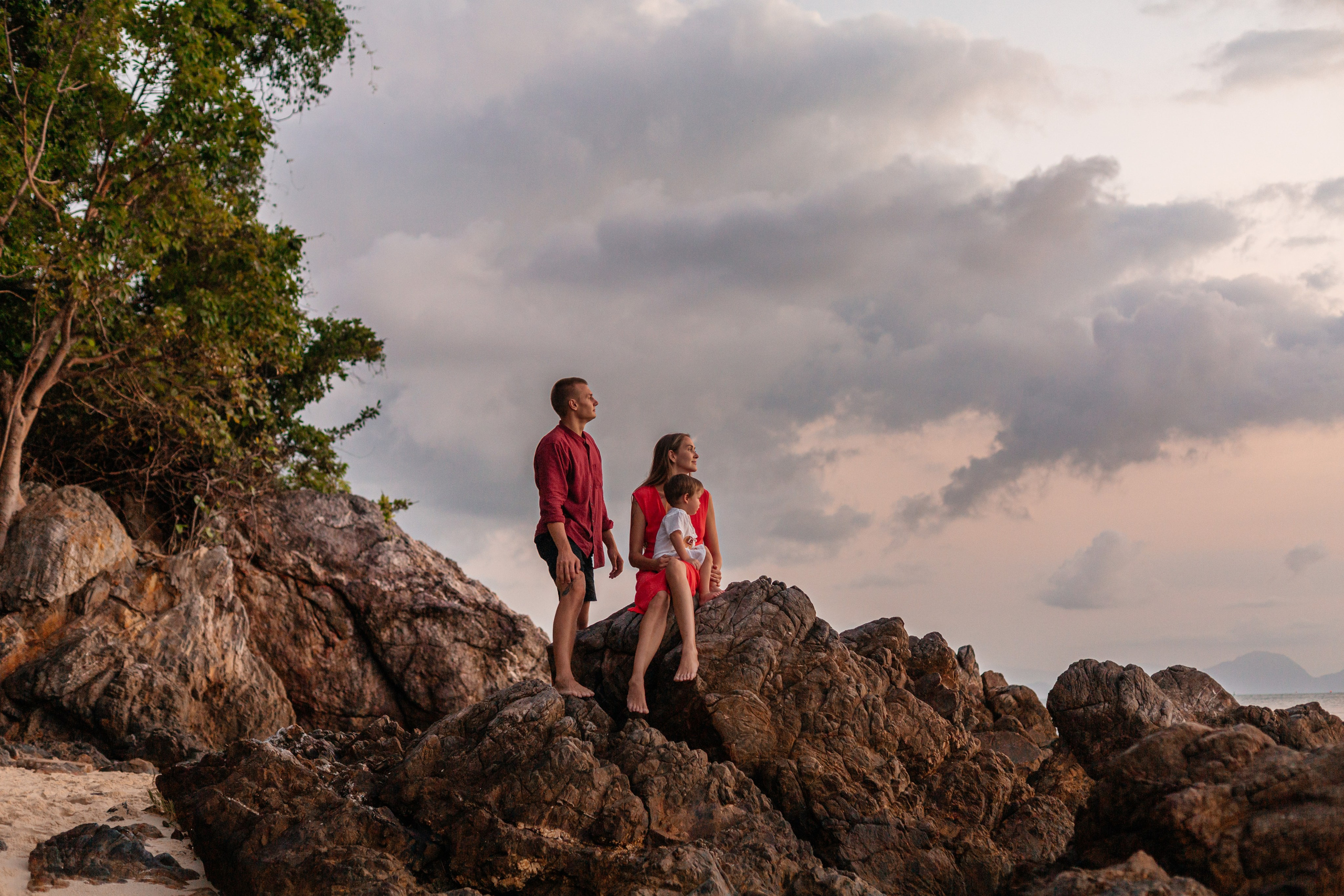 Family -Taling Ngam beach 01.03.2025. Фотограф на Самуи — Фотосессия на Самуи — Фотограф Ксения Шумейко