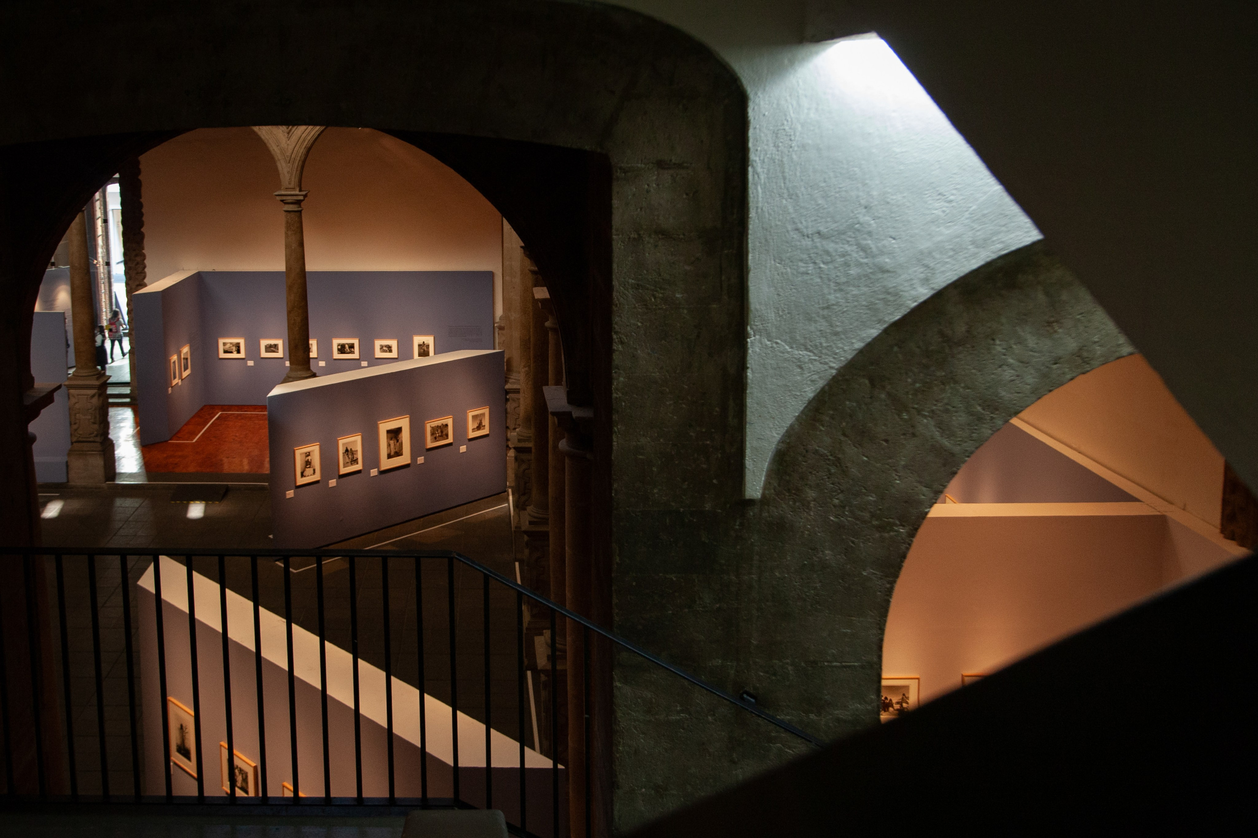 EXHIBITION. Lero Photographer and a set designer|individual custom portrait and advertising photography in Zutphen