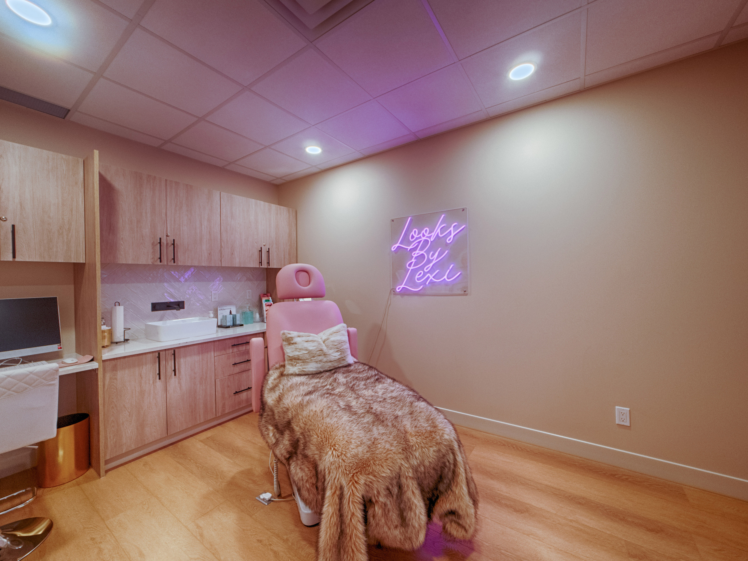 Large treatment room with modern decor.