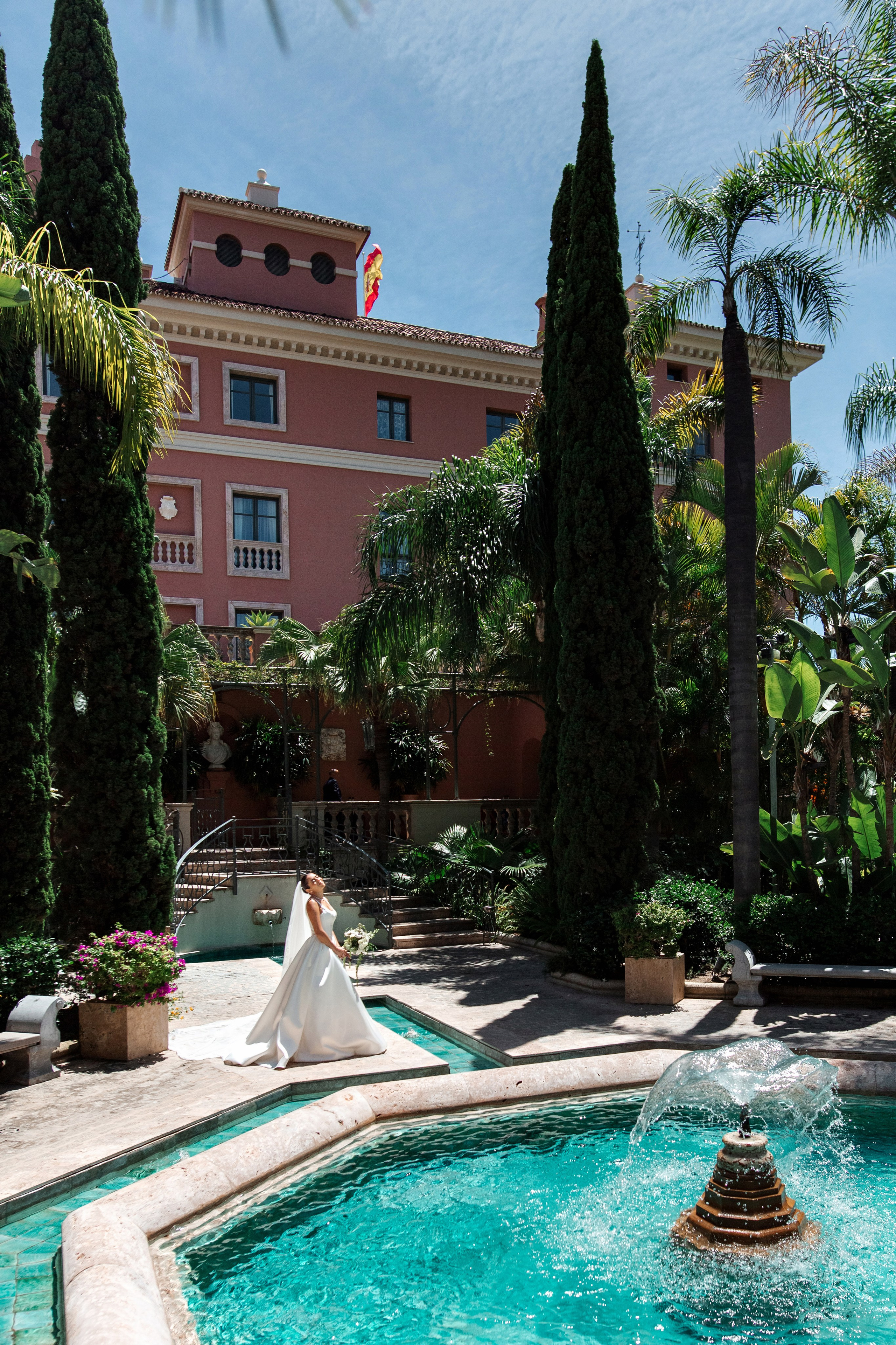 ANDREW & LYNN. Wedding Photographer in Marbella, Como, Tuscany, Cannes