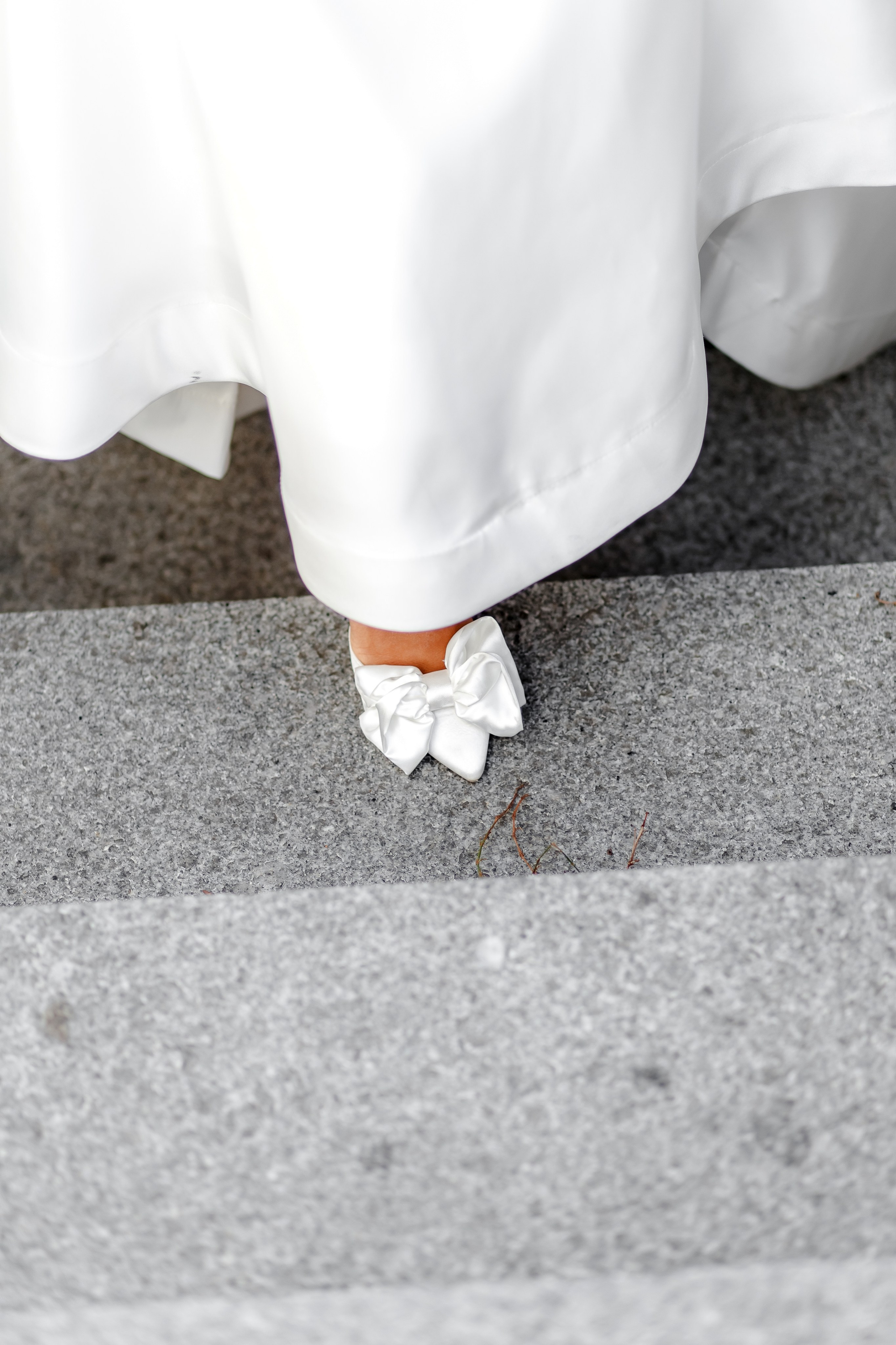Intime Trauung im Aserbeidschanischen Konsulat. Hochzeitsfotografie in Berlin Nataliia Schütze
