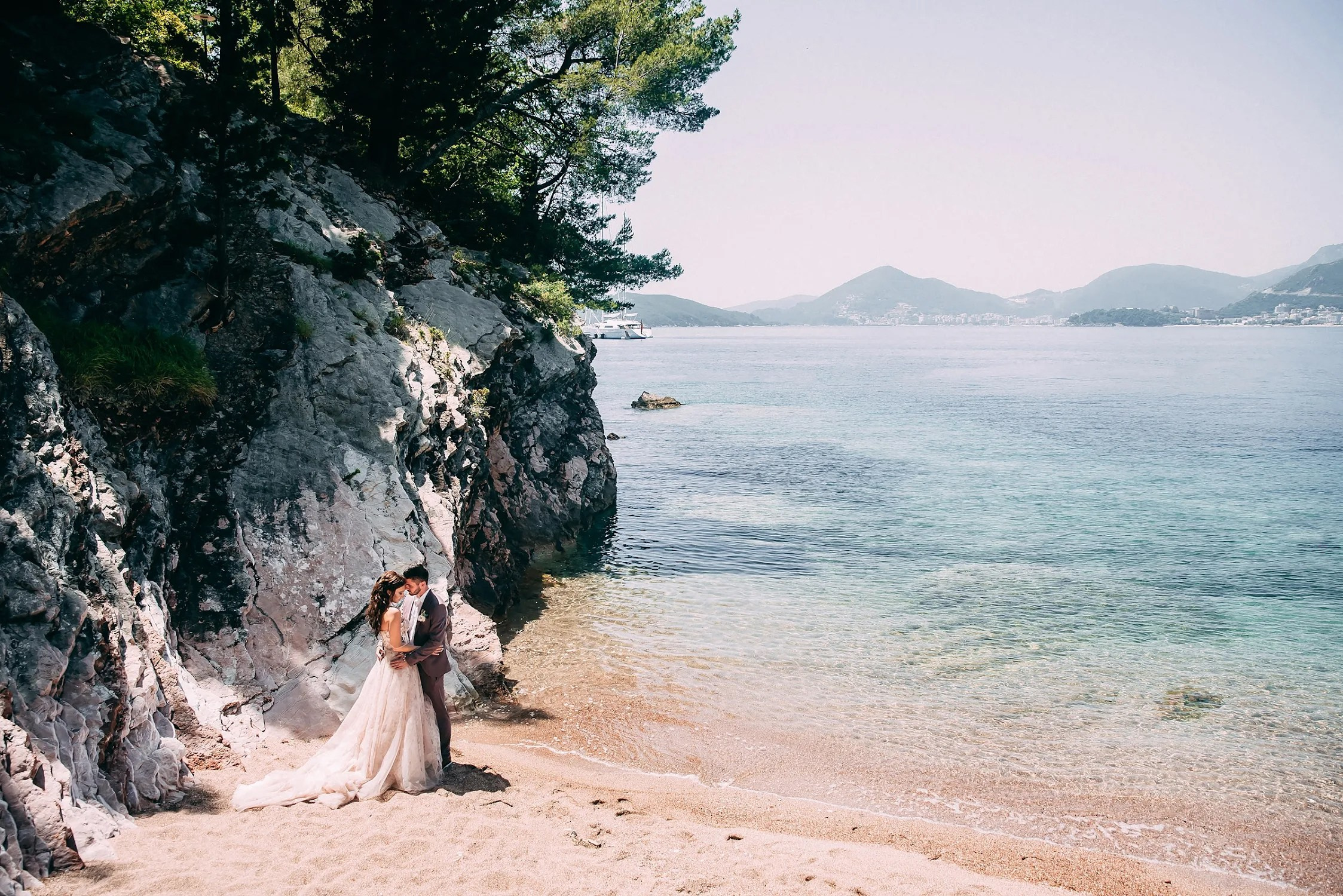 Candid moments. Wedding photographer Como Lake, Italy