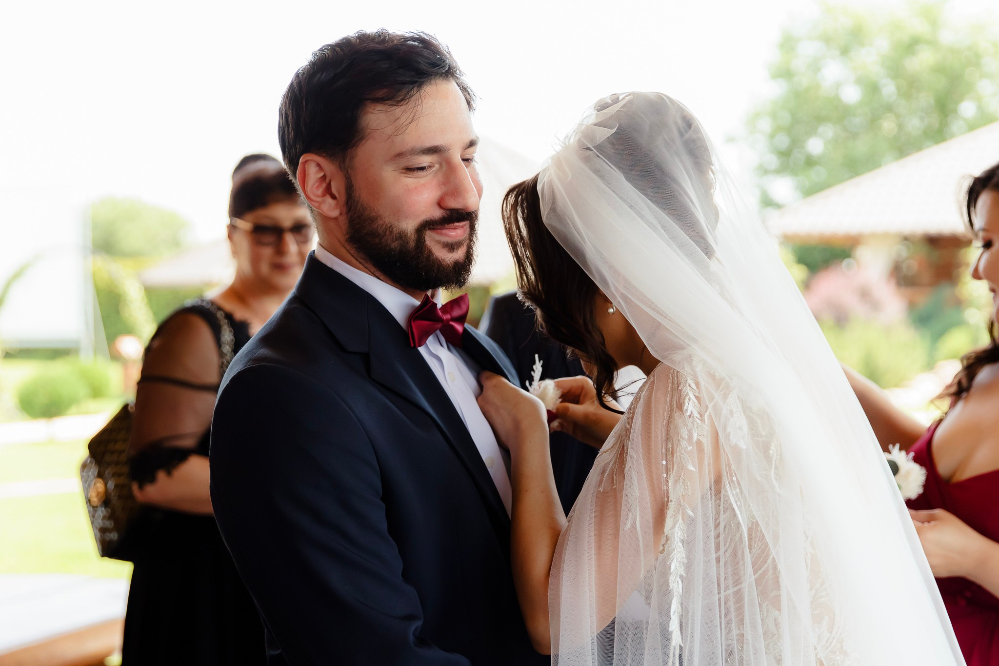 Ioana & Ionuț | Nuntă de poveste la Păstrăvăria Poiana din Mălini județul Suceava. Servicii foto-video profesionale, pentru momente de neuitat