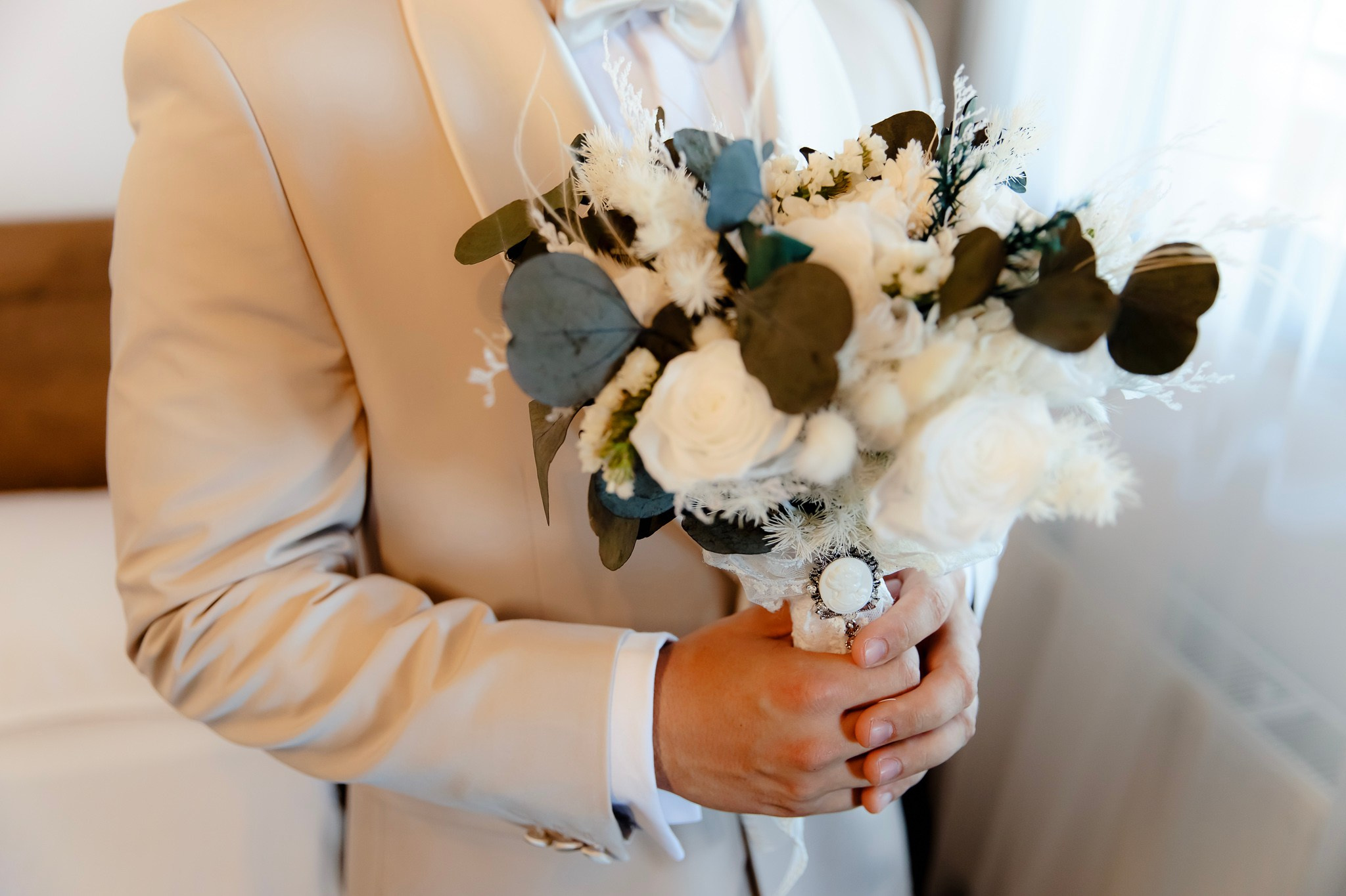 Ioana & Ionuț | Nuntă de poveste la Păstrăvăria Poiana din Mălini județul Suceava. Servicii foto-video profesionale, pentru momente de neuitat