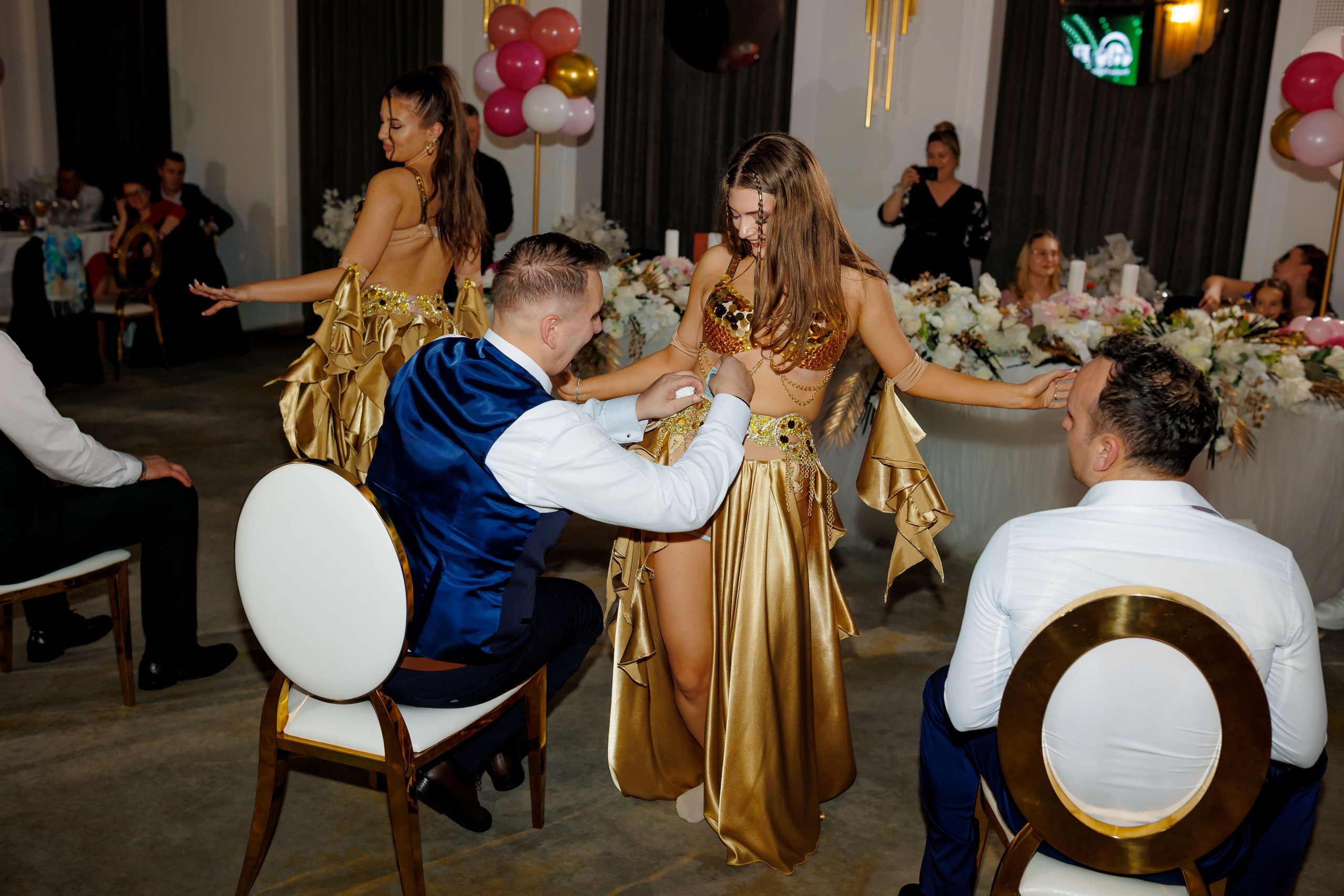 Povestea voastră, regizată de noi |Cristi Turculet Videograf Nuntă Suceava | wedding highlight. Servicii foto-video profesionale, pentru momente de neuitat