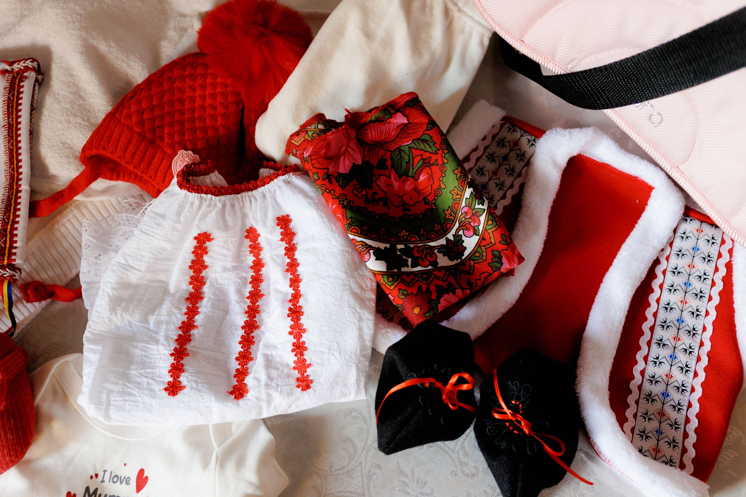 Povestea voastră, regizată de noi |Cristi Turculet Videograf Nuntă Suceava | wedding highlight. Servicii foto-video profesionale, pentru momente de neuitat