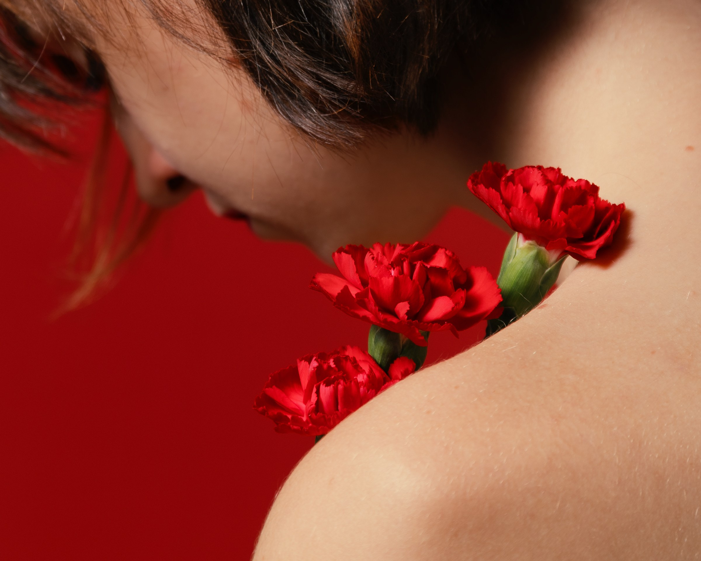 Red. Vladimir Ustinov