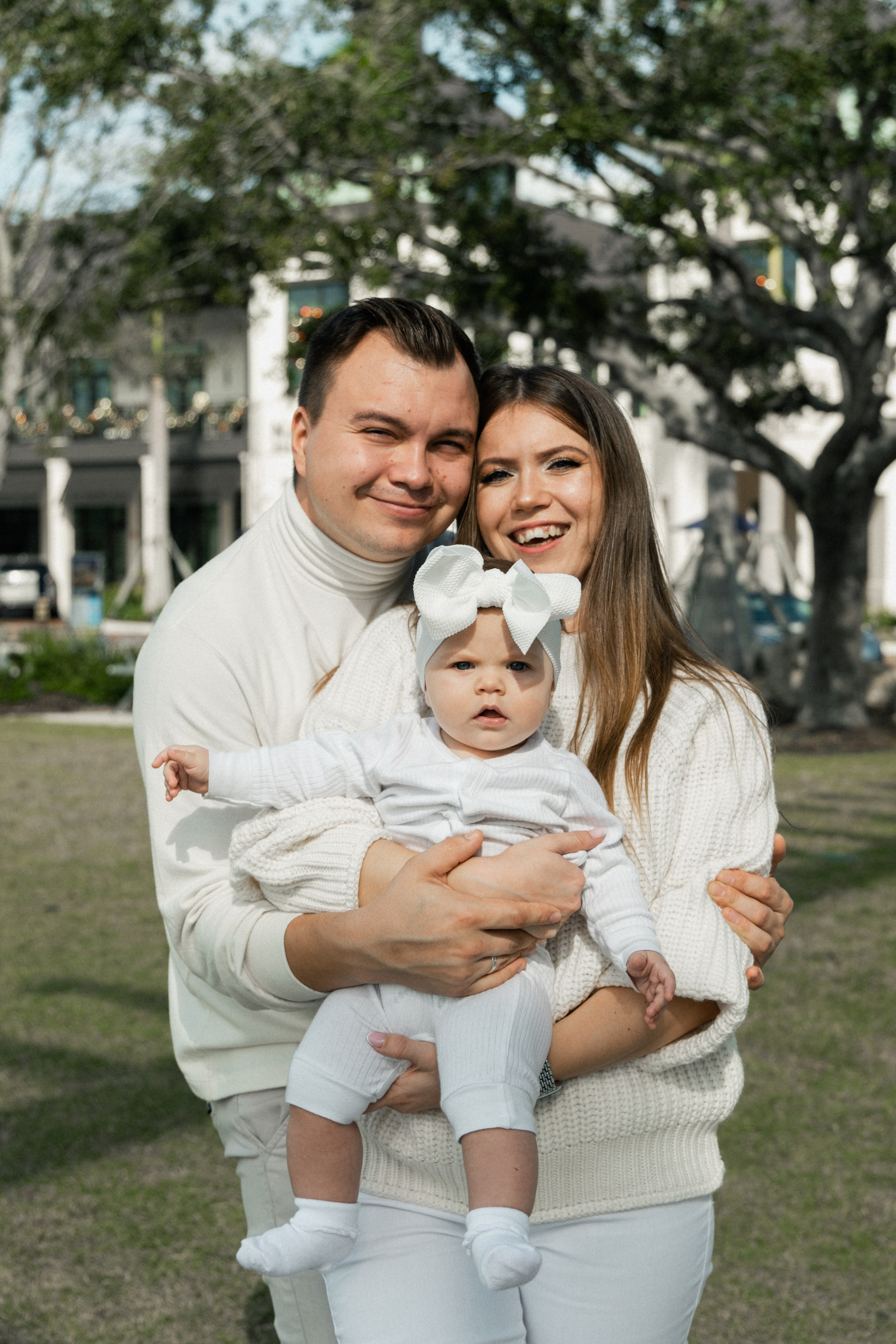 Nelya & Maksim. Photographer Vladmir Gladkov