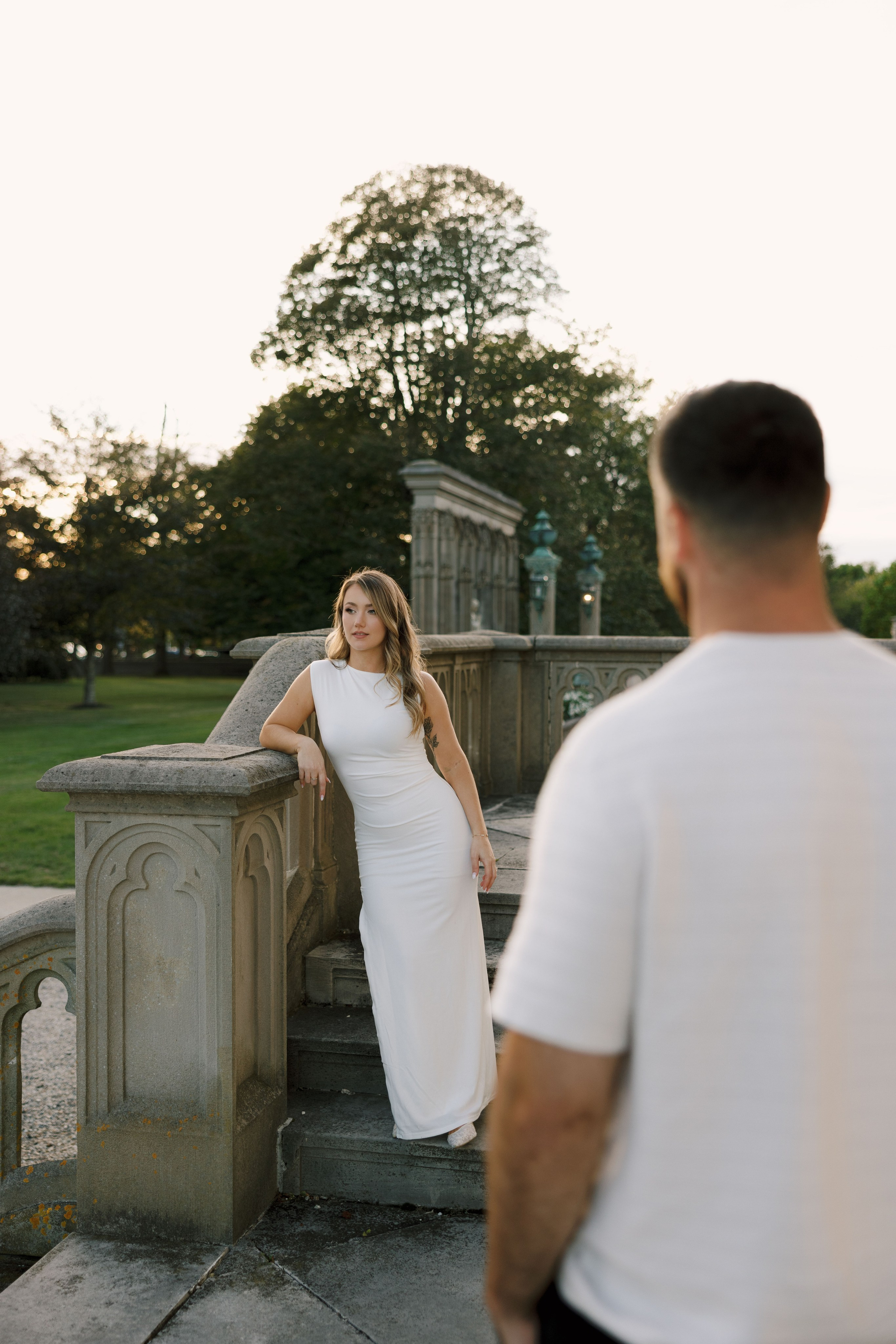 Coastal Elegance in Newport. Rhode Island Wedding Photographer Tati Simpson