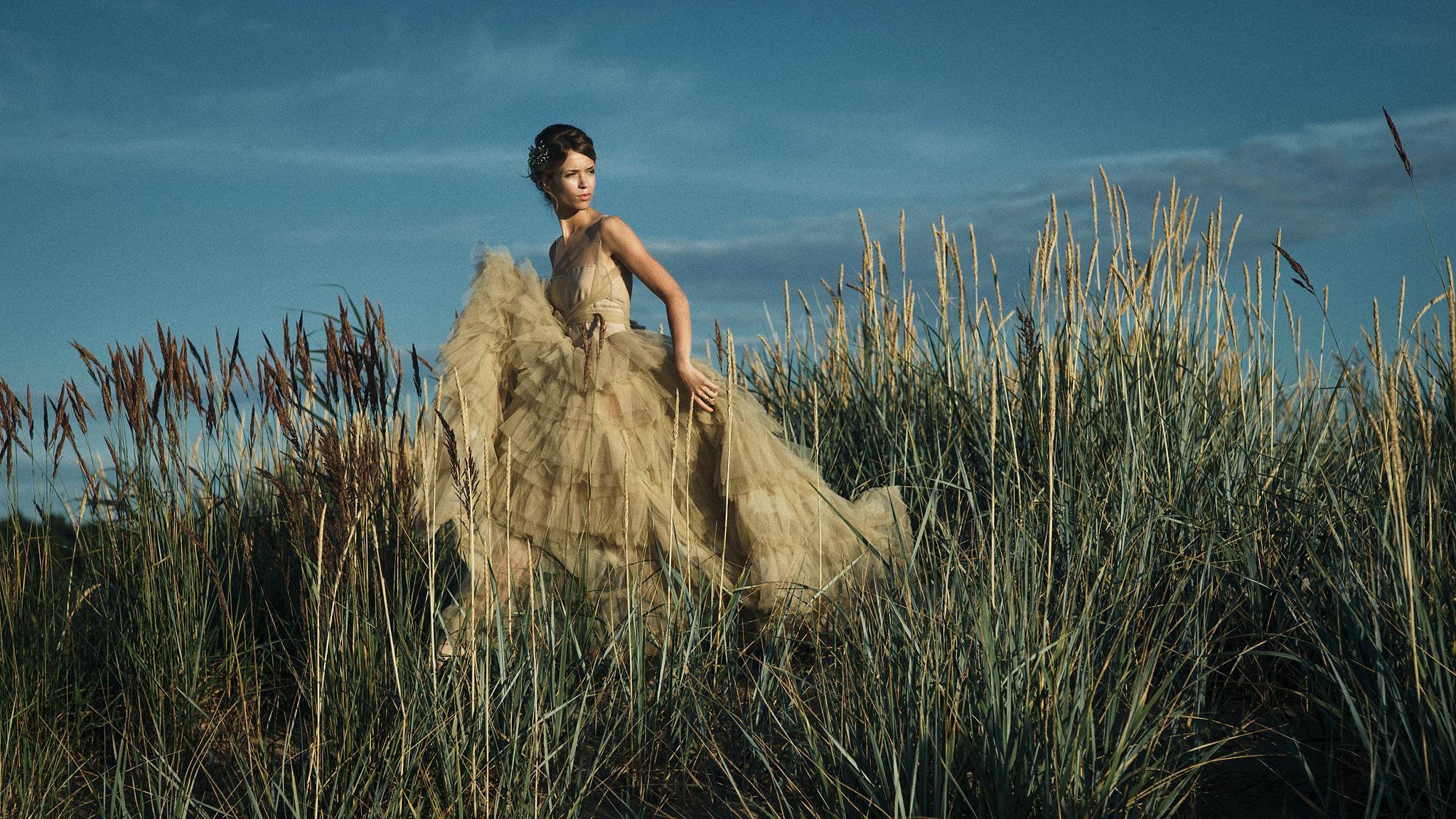 Porträtfotograf aus Düsseldorf. Ted Estos | Fotograf | Düsseldorf · NRW