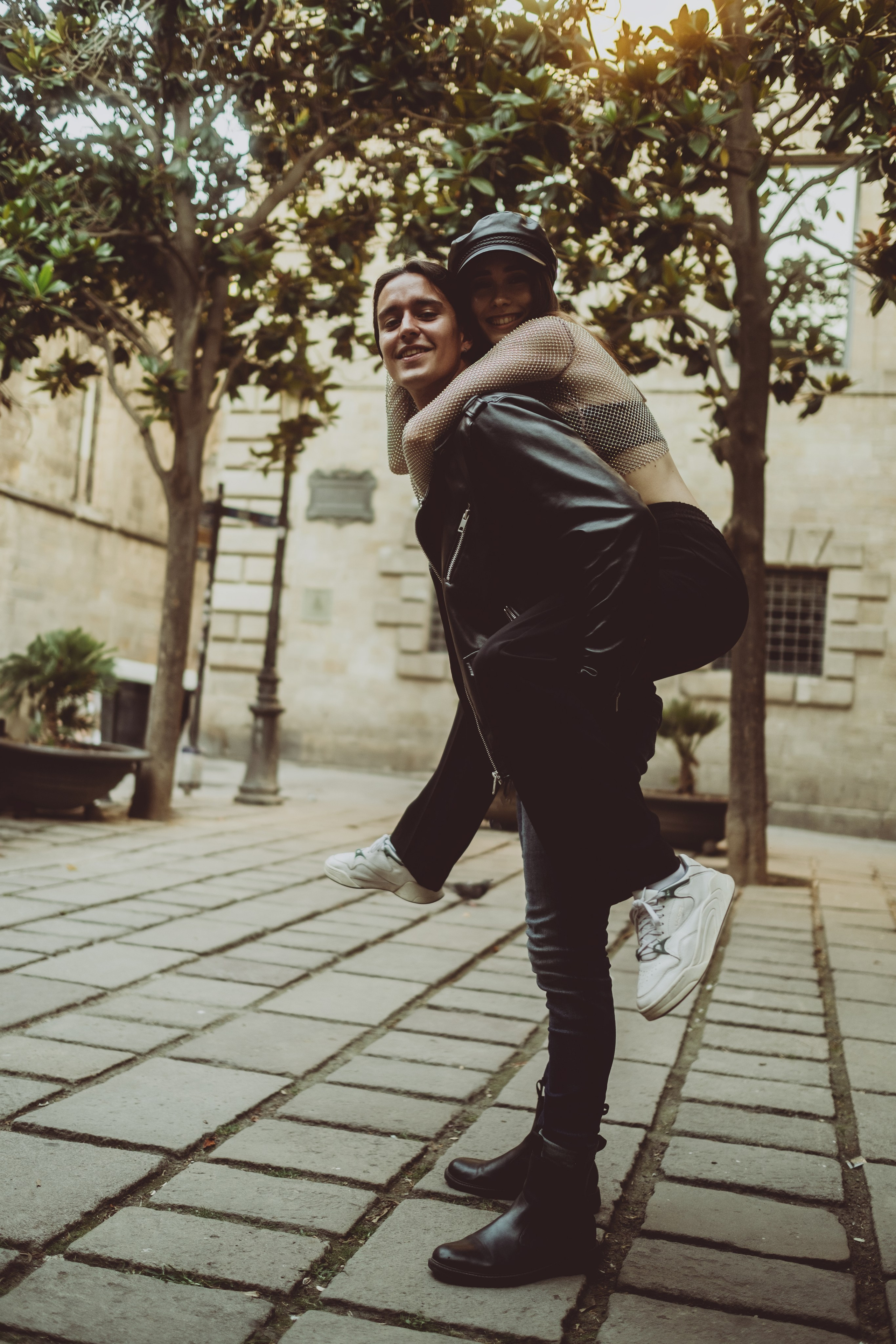 Lisan & Angel. Paola wedding photographer / videographer in Barcelona