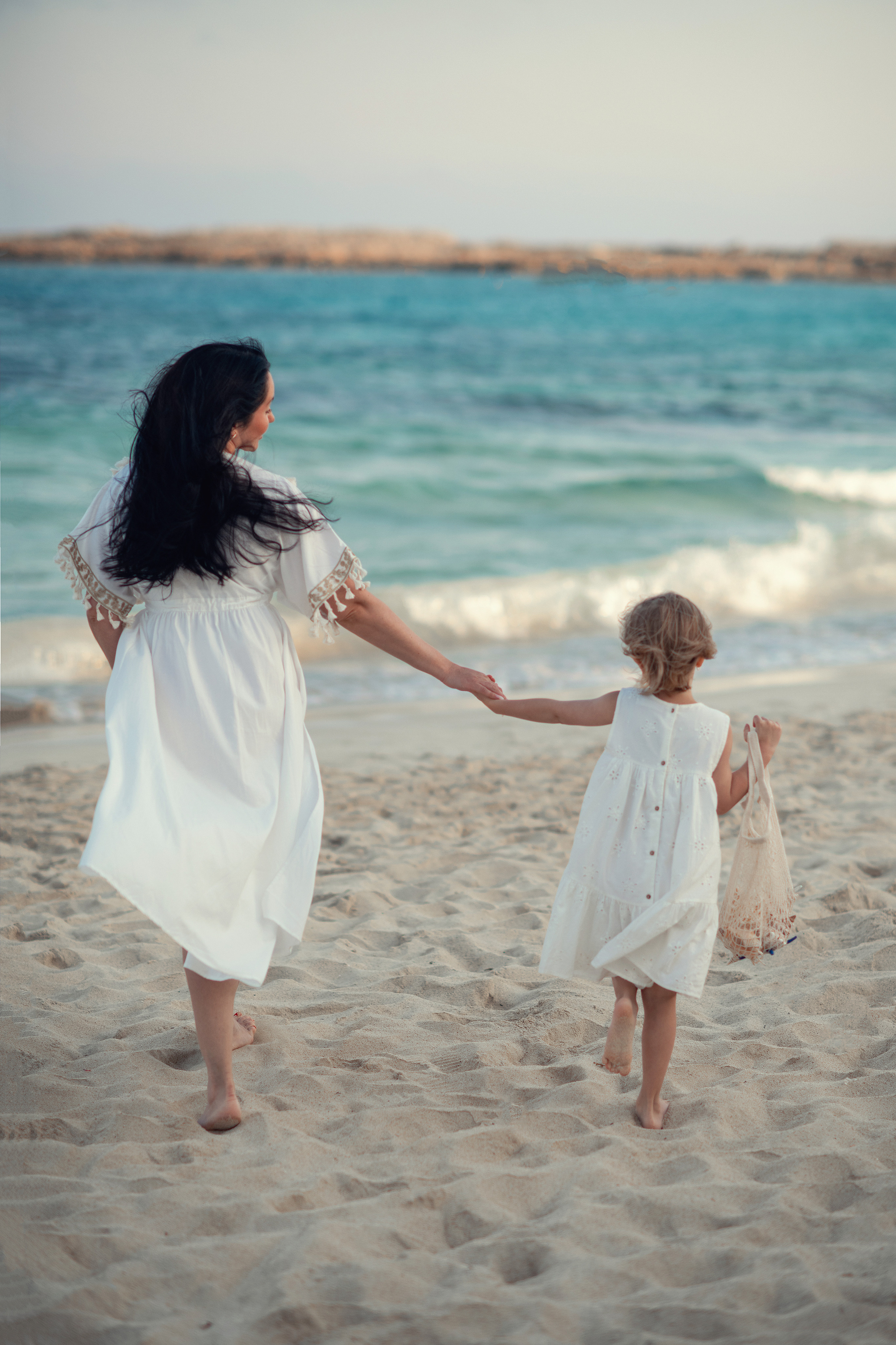 Съемка на пляже Макронисос. Фотограф на Кипре