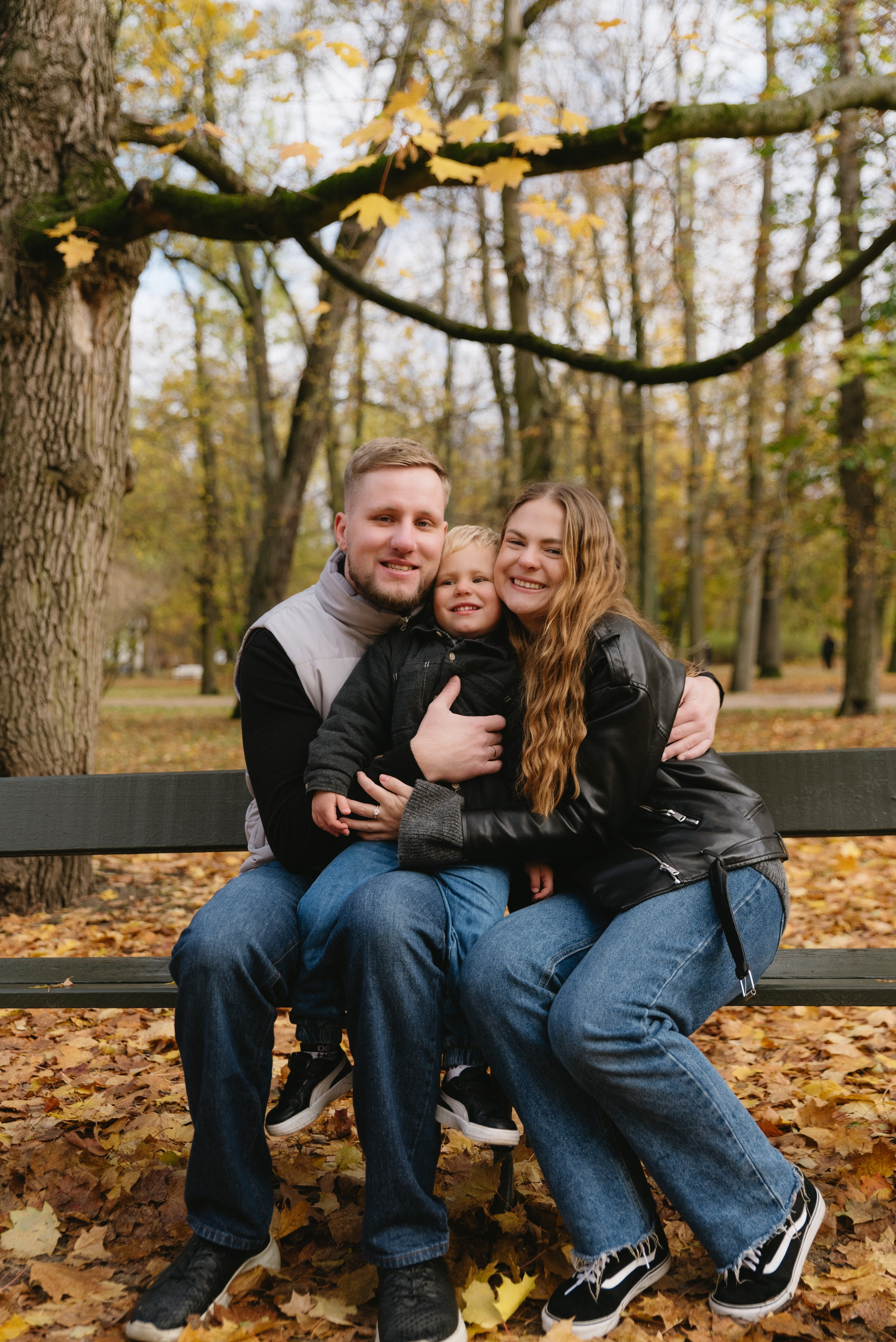 Sesja rodzinna Hanna, Vlad & Matvei. Eugene Save – Fotograf Ślubny i Rodzinny | Warszawa i Cała Polska