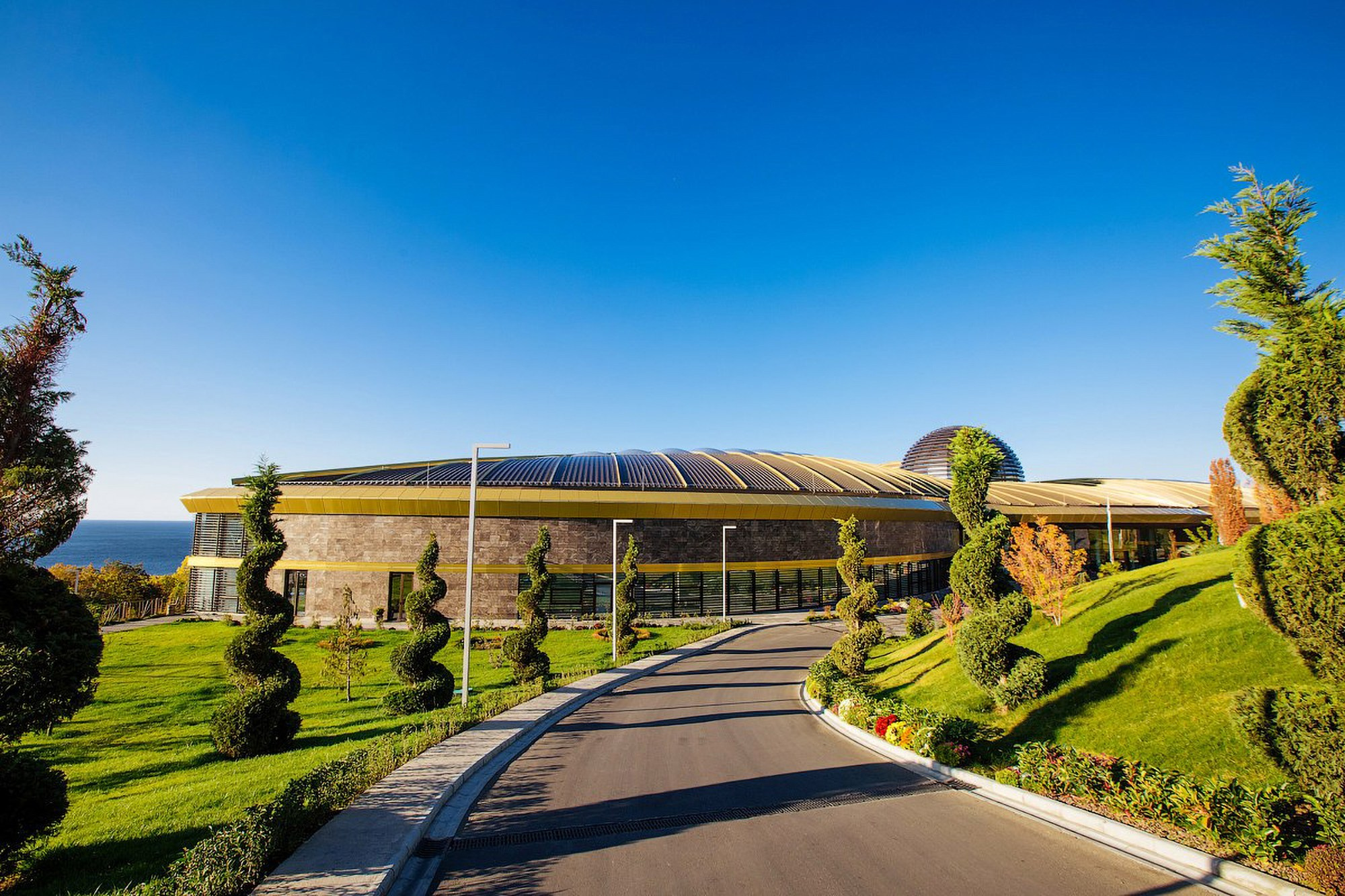 Real estate photos. Photographer Emil Nalbantov Professional photographer & retoucher