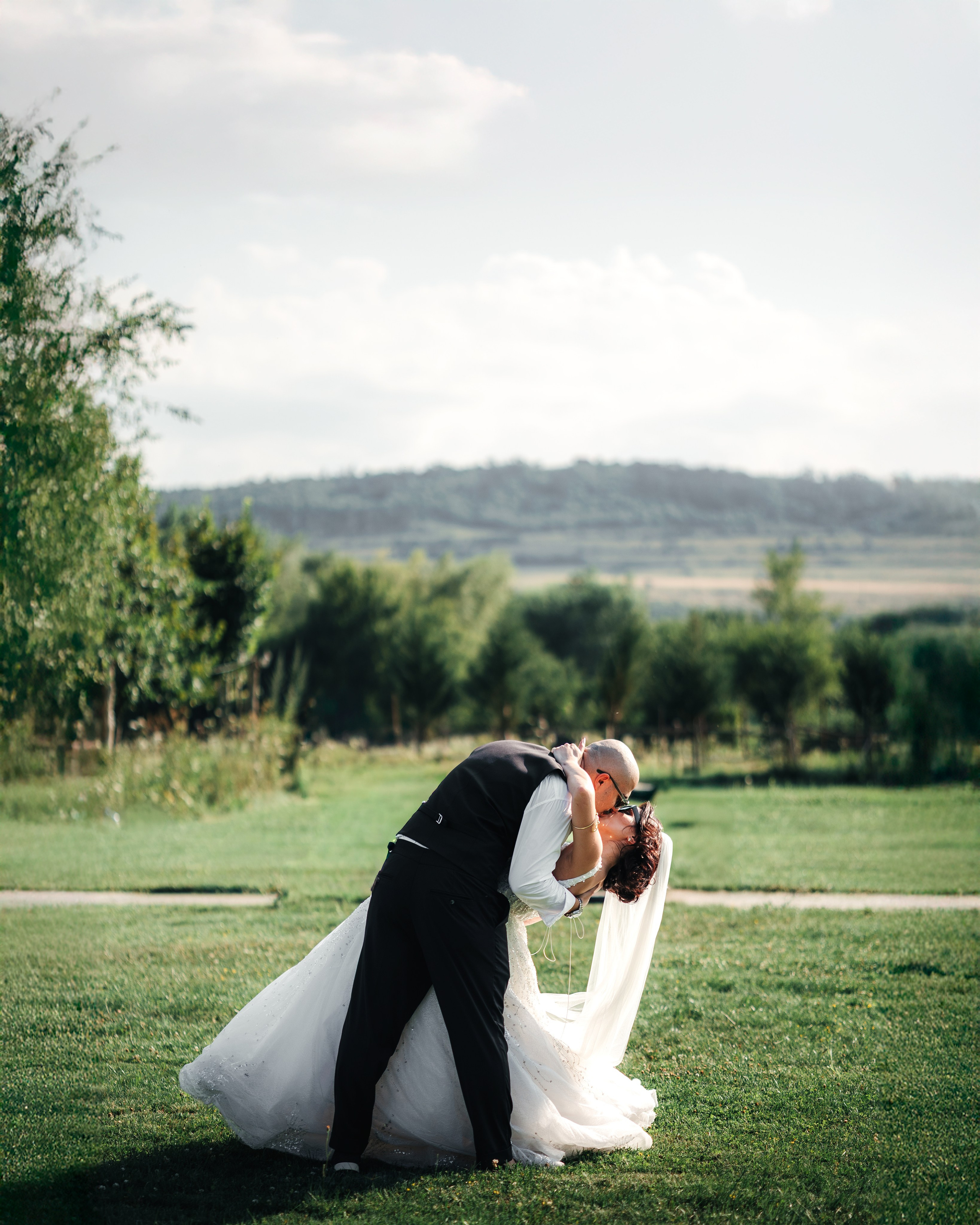 Nikusha & Tato. Bspander