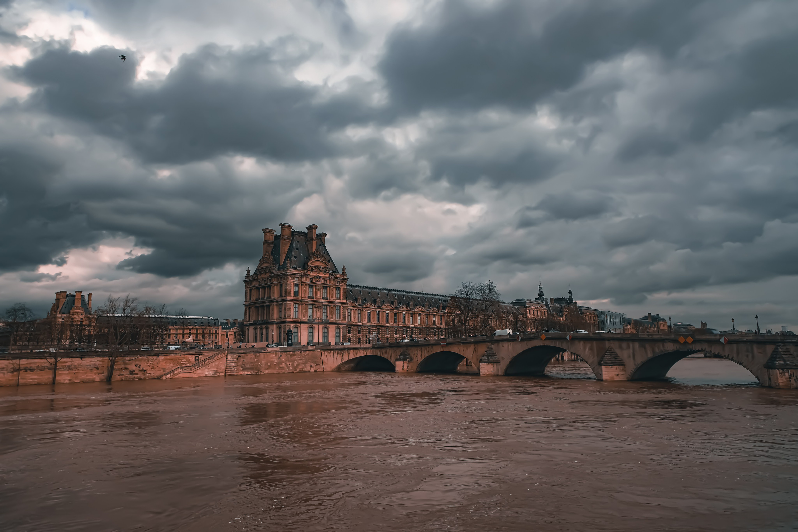 PARIS. Photographe Karen Tatevosian
