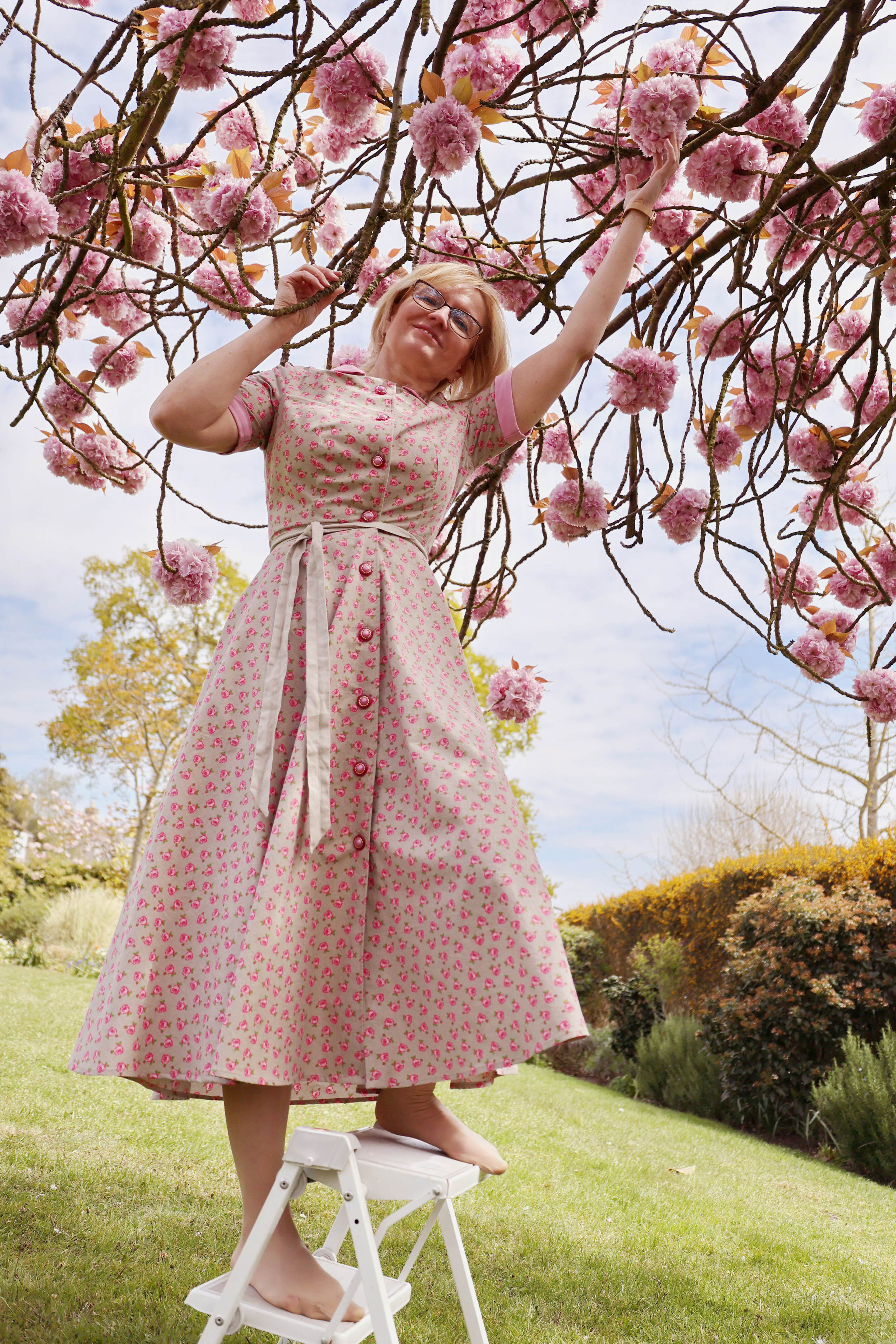 Afternoon in pink, cherry blossoms in Wimbledon London. Couples and portraits photographer Wimbledon London