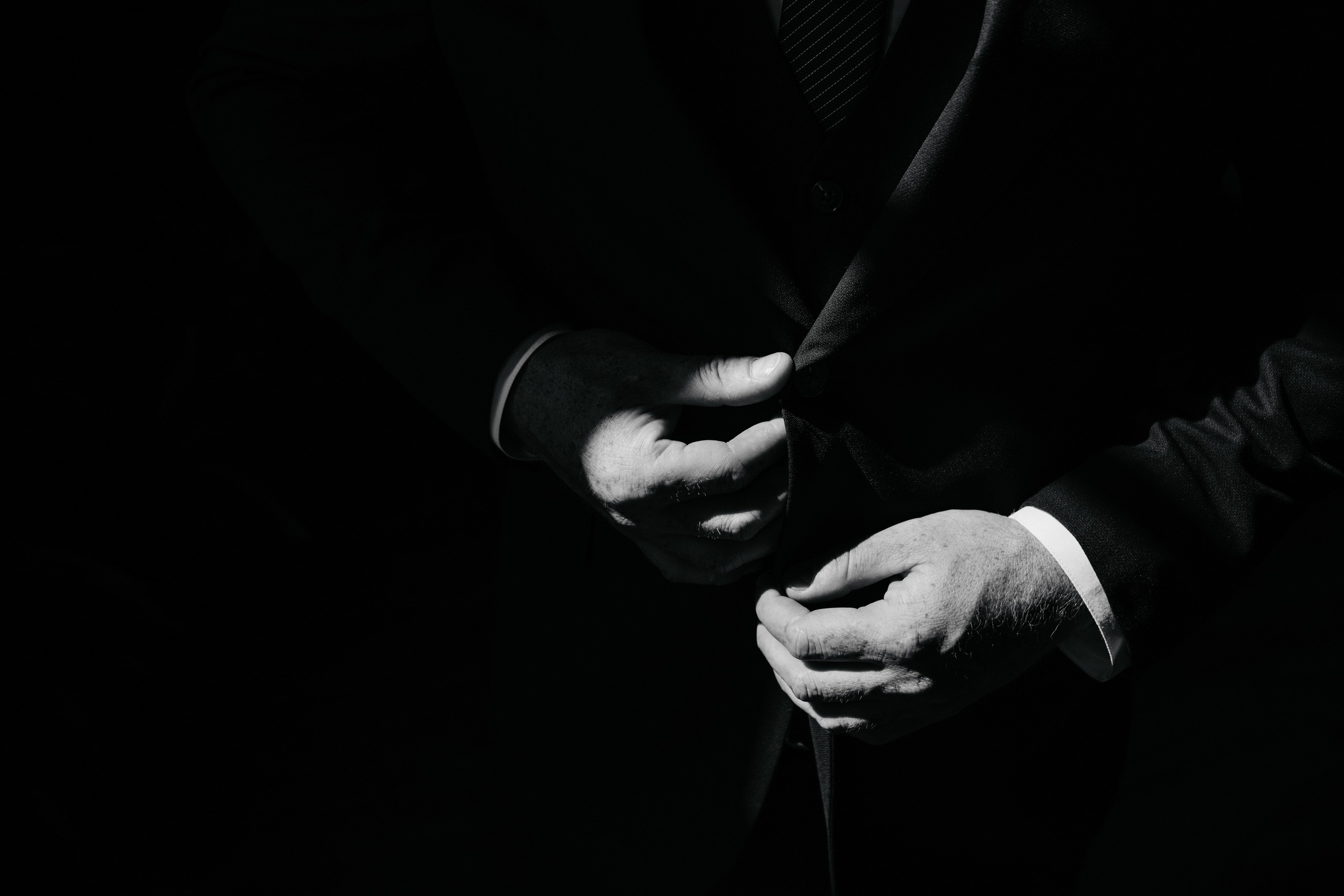 Nikolly & Constantin. Home