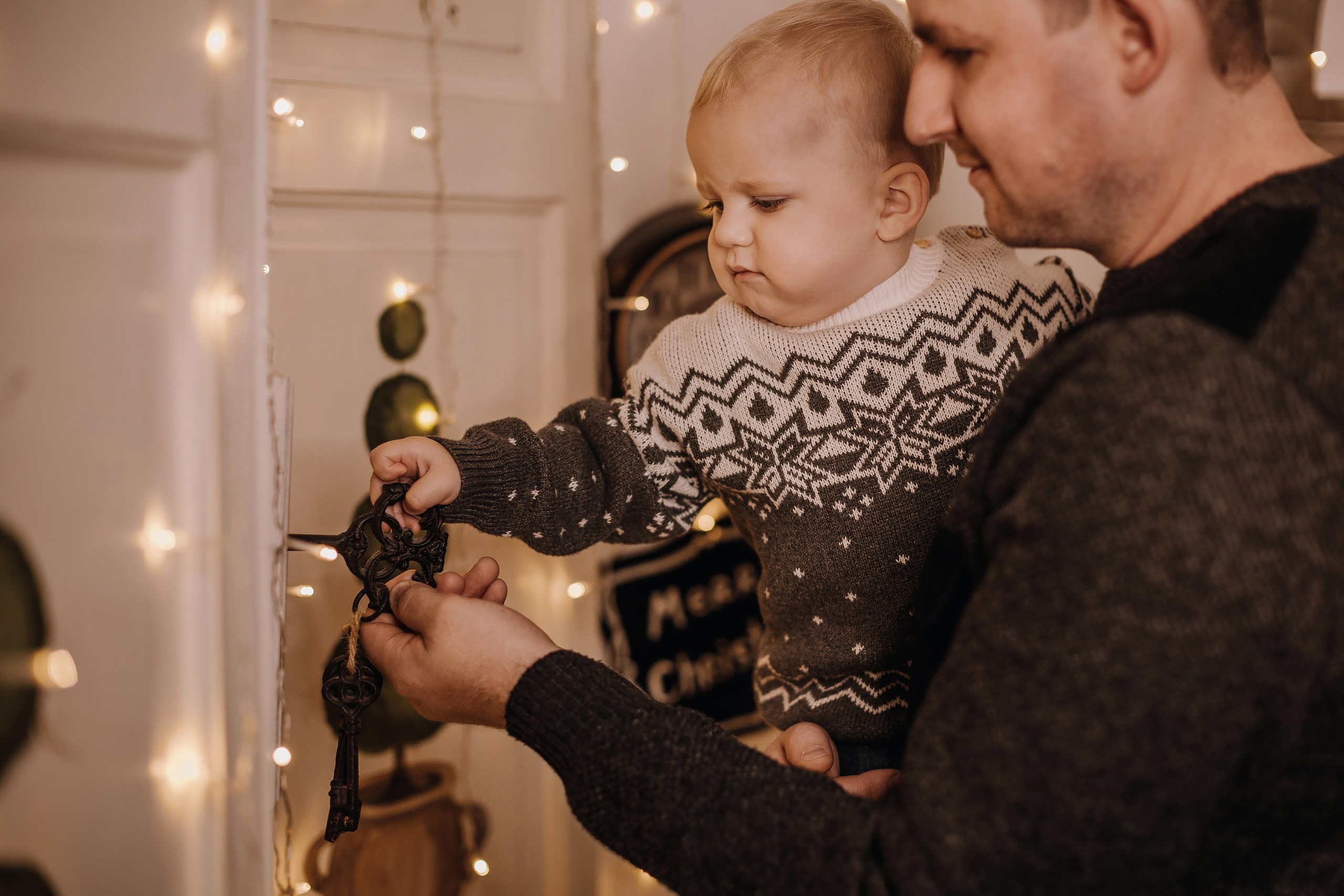 03.12.2023 Christmas Photoshoot. Wedding family event photographer in Chicago Nick Yushevich