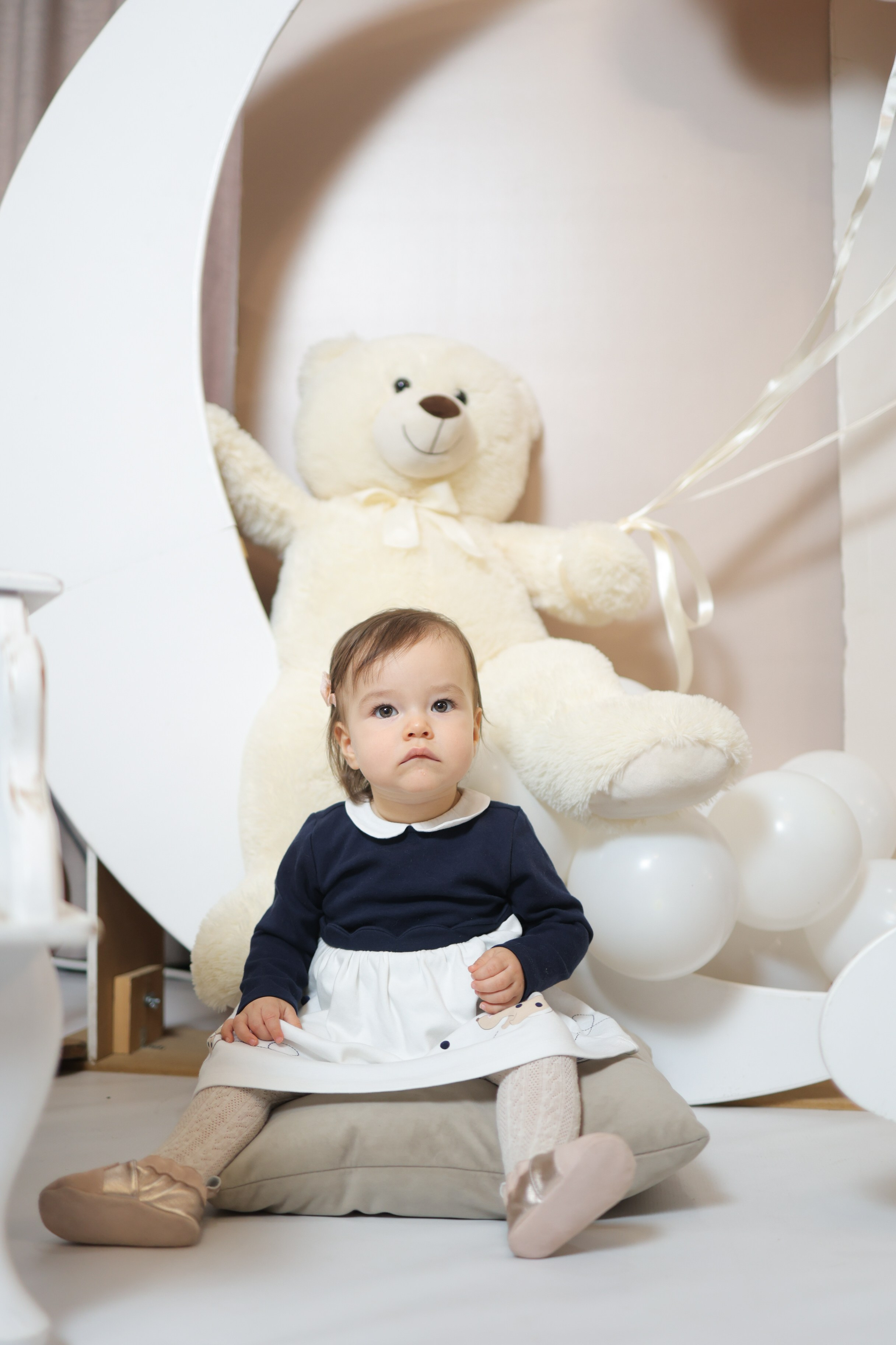 Emili. Vlada toskic wedding and event photographer