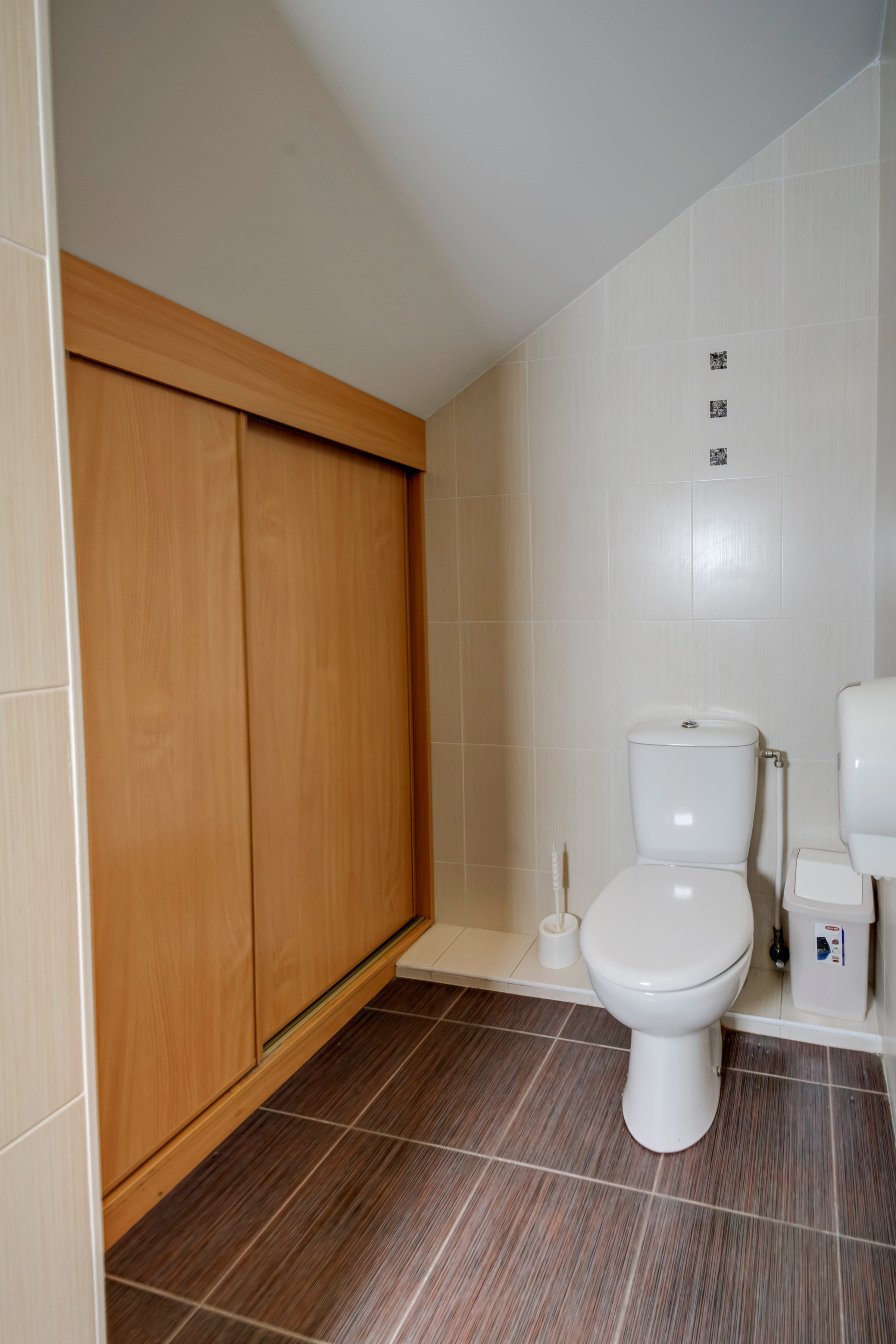 Kėstučio g. 30, komerc. patalpos. Elina Sapiega fotografė Vilniuje