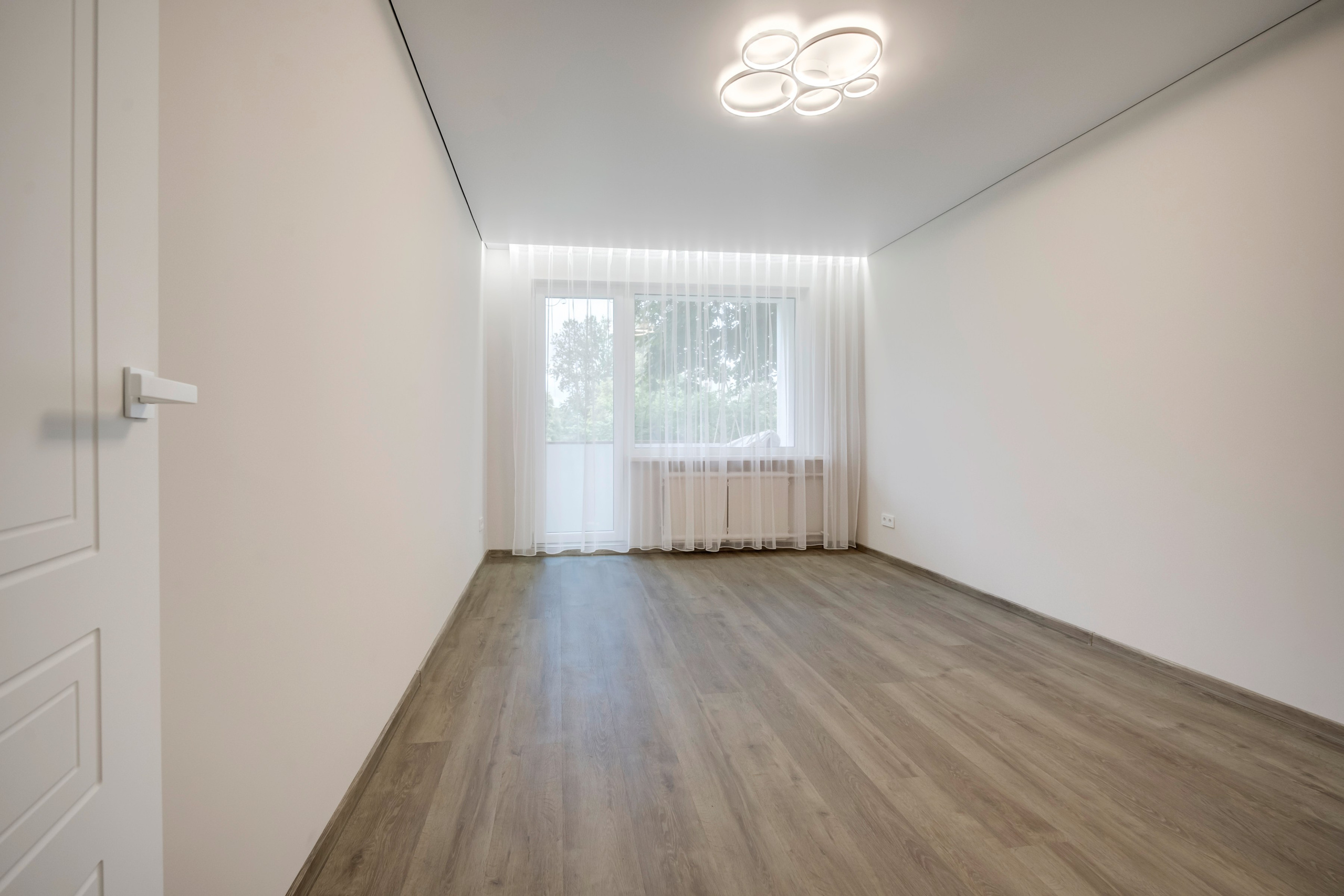 Viršuliškių g.28. Elina Sapiega fotografė Vilniuje