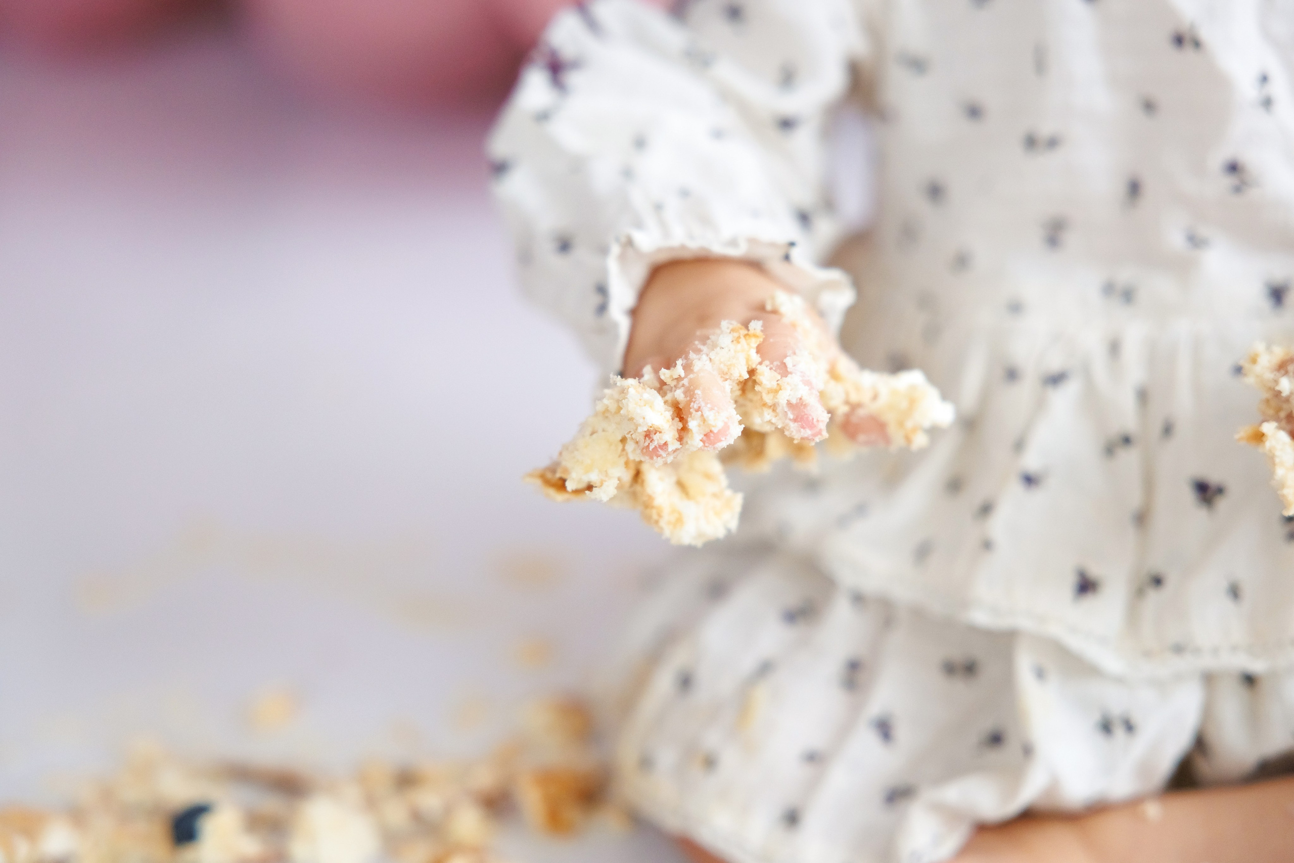 Smash cake. Фотограф Ирина Йотова