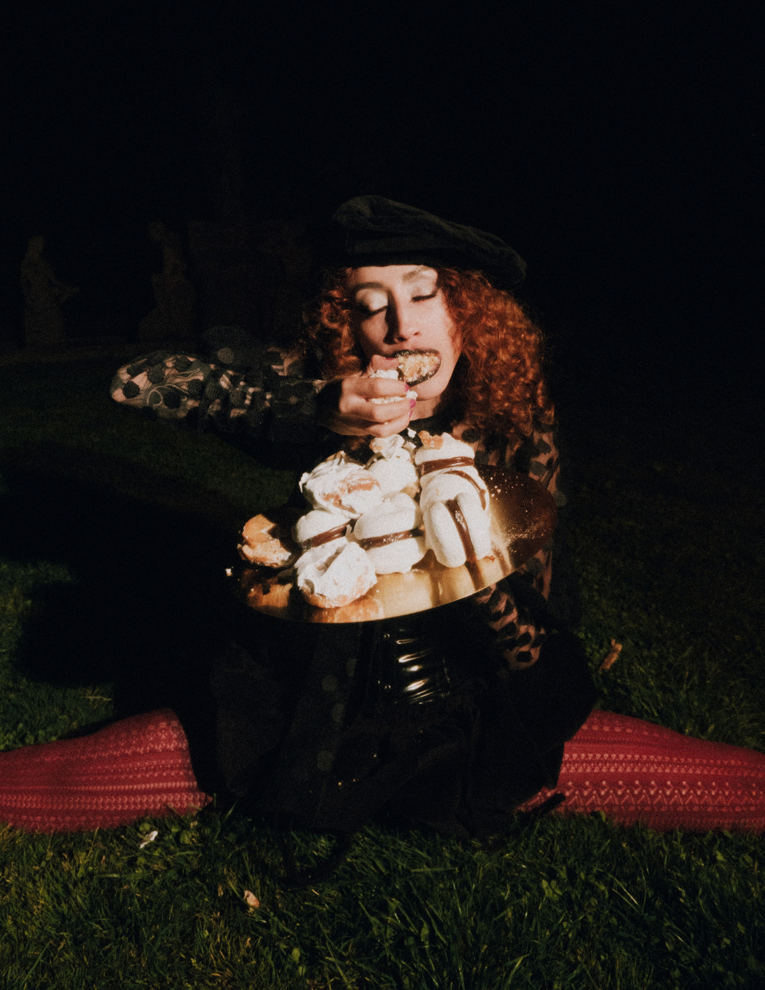 Show must go on. Creative photographer in Madrid Anna Dvorianskaia