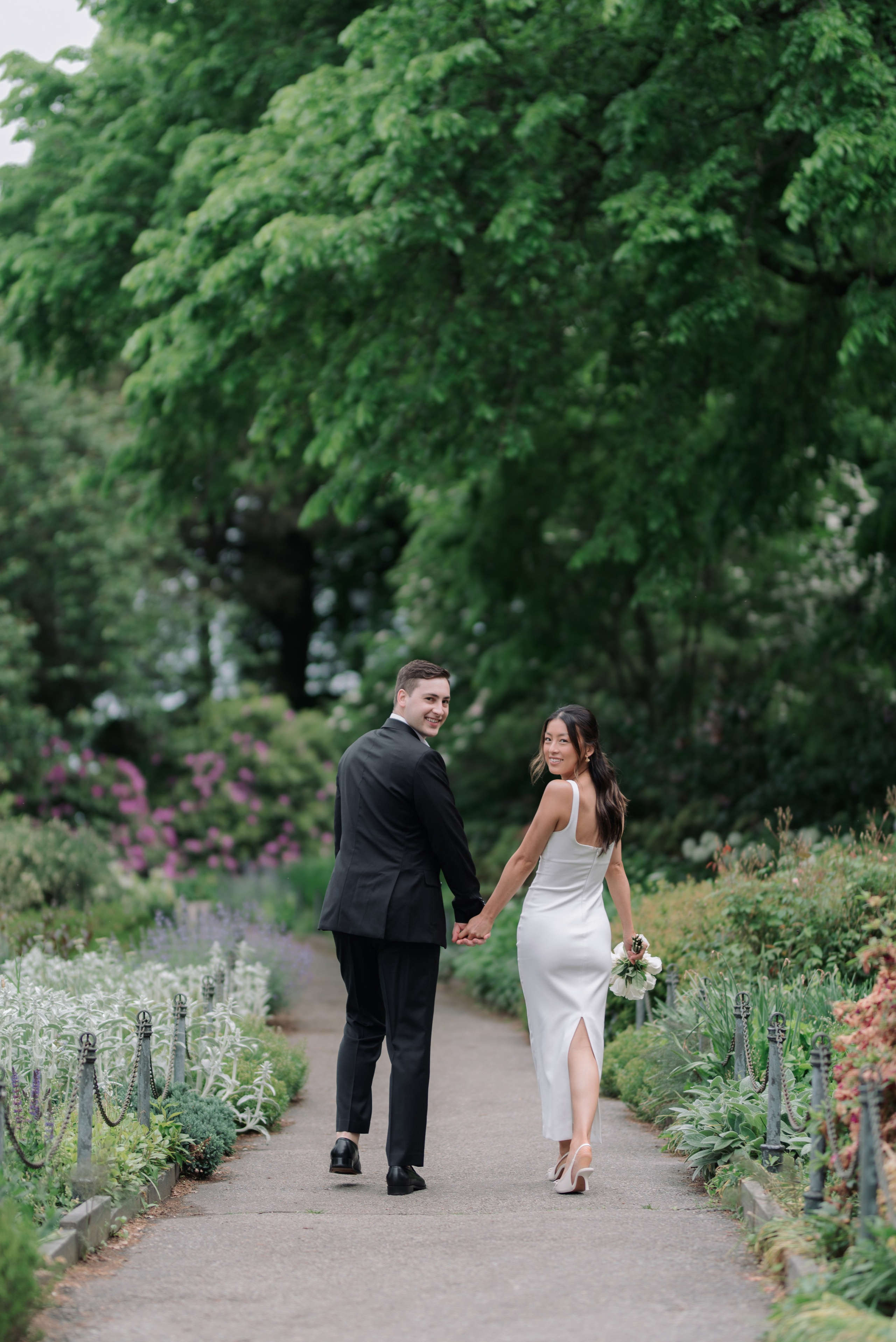 Jennifer & John. Engagement Photoshoot at The Cloisters, Fort Tryon Park