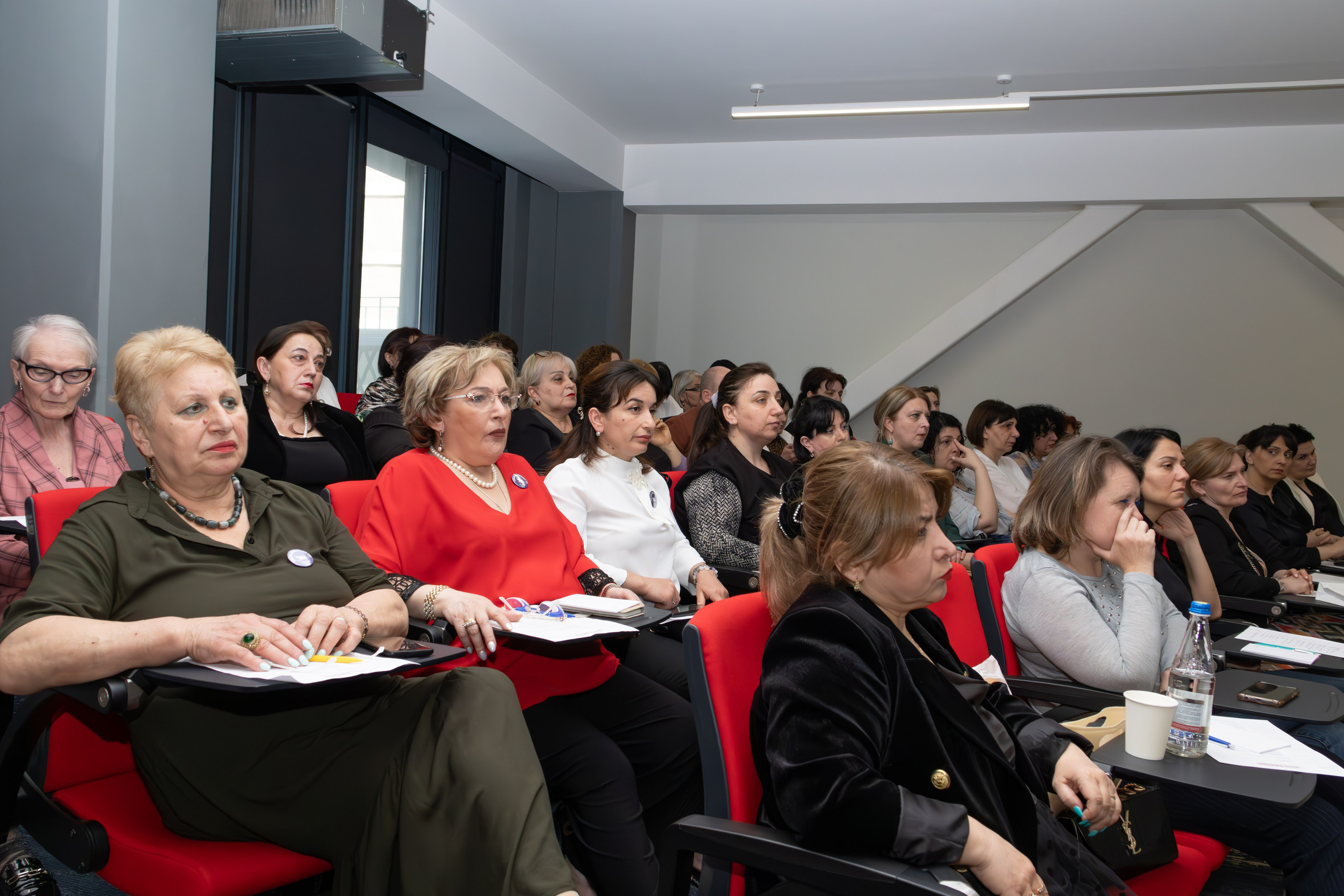 კორპორატიული ღონისძიებები. FramefreeMan