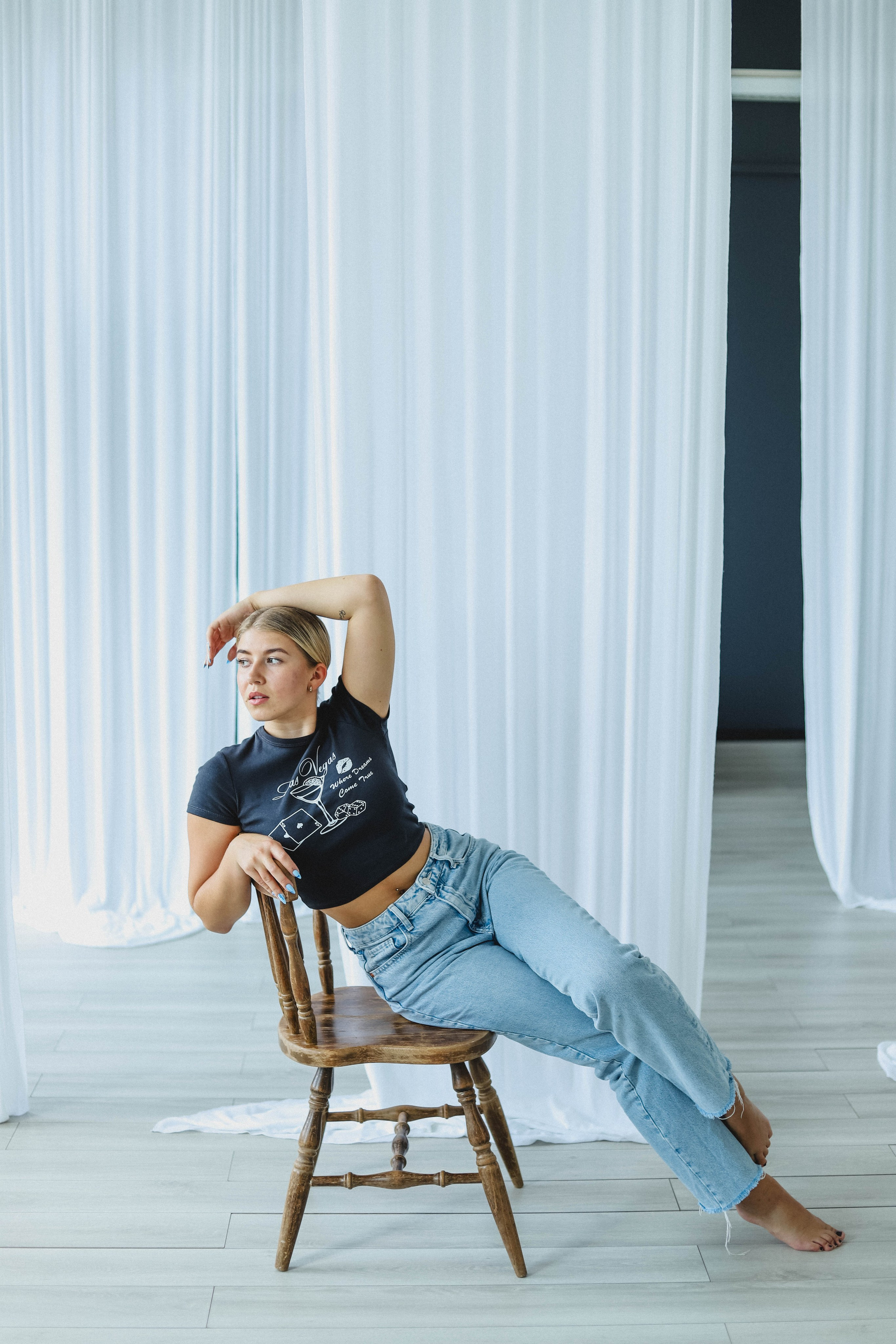 Portraits. Portrait Helerin Aavere